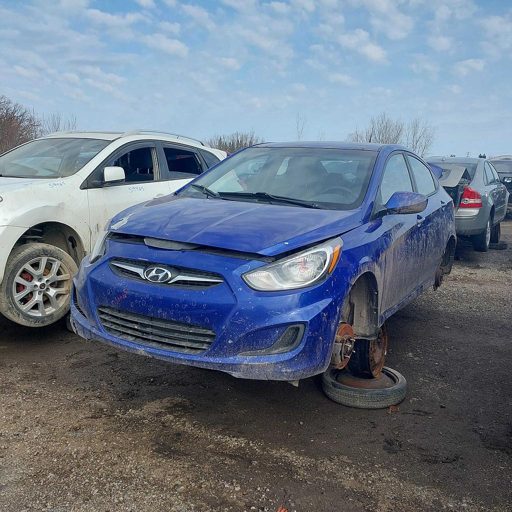 HYUNDAI ACCENT 2012