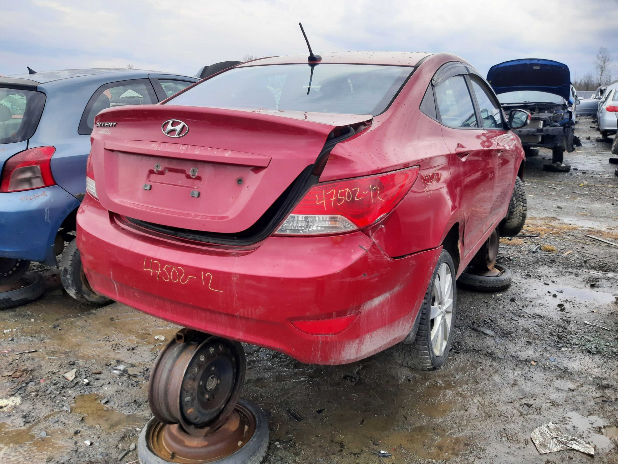 HYUNDAI ACCENT 2012