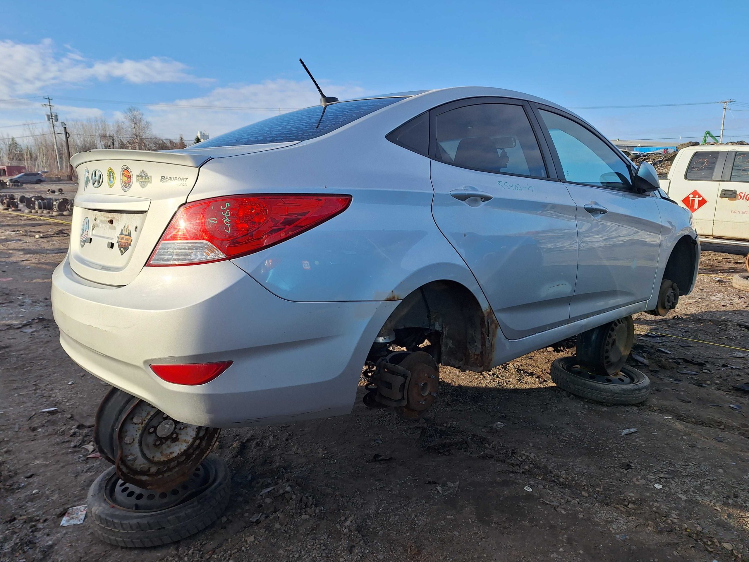 HYUNDAI ACCENT 2013