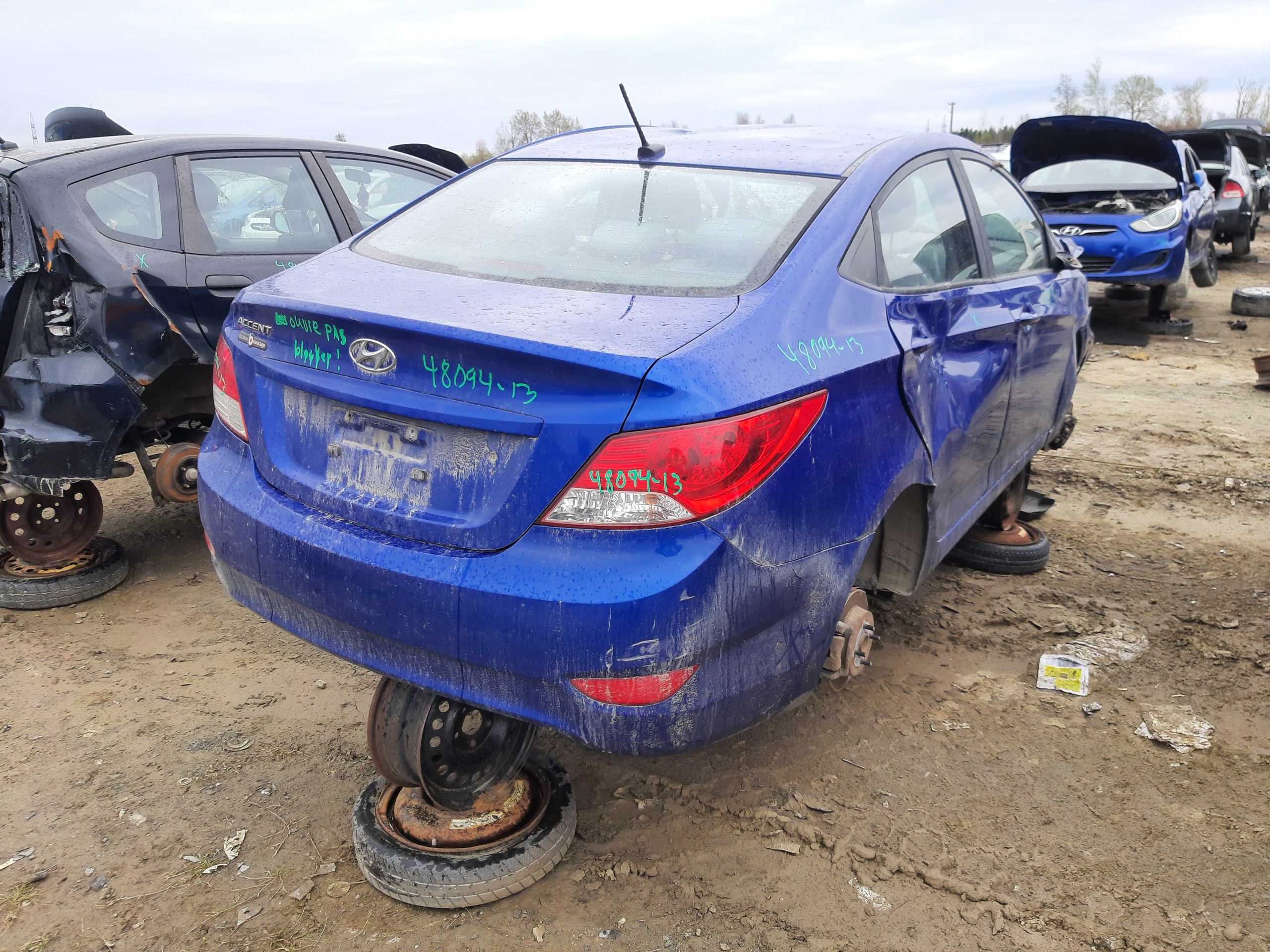 HYUNDAI ACCENT 2013