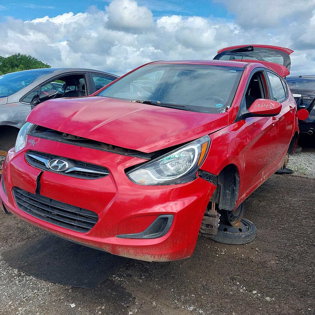 HYUNDAI ACCENT 2013