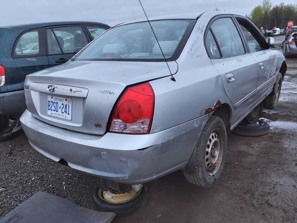 HYUNDAI ELANTRA 2005