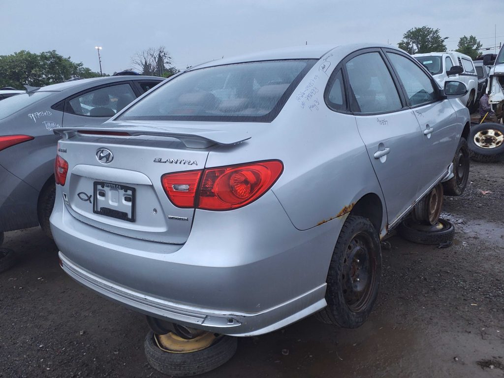 HYUNDAI ELANTRA 2009