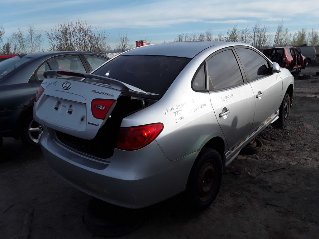 HYUNDAI ELANTRA 2009