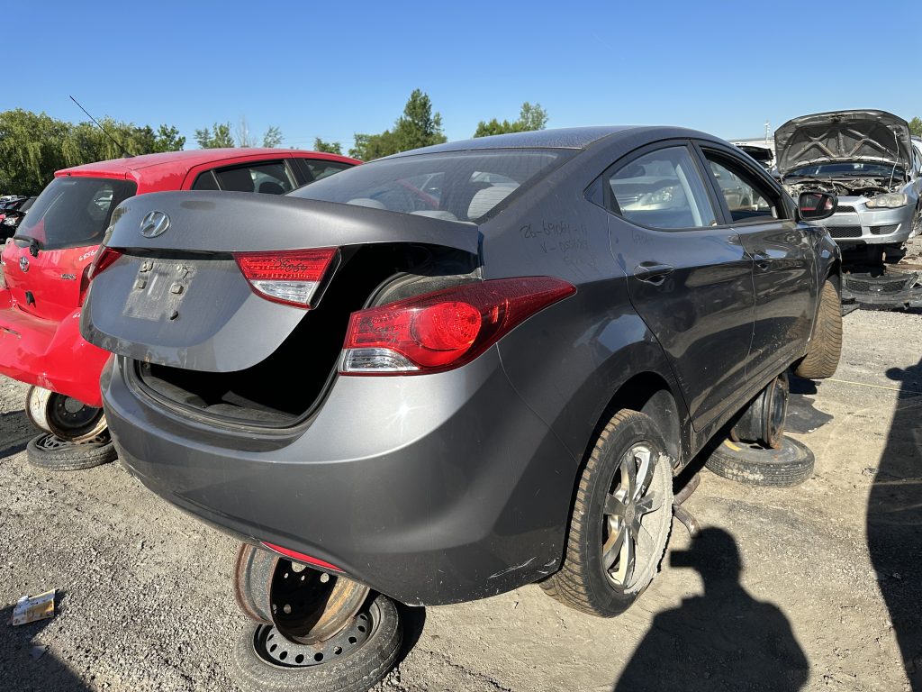 HYUNDAI ELANTRA 2011