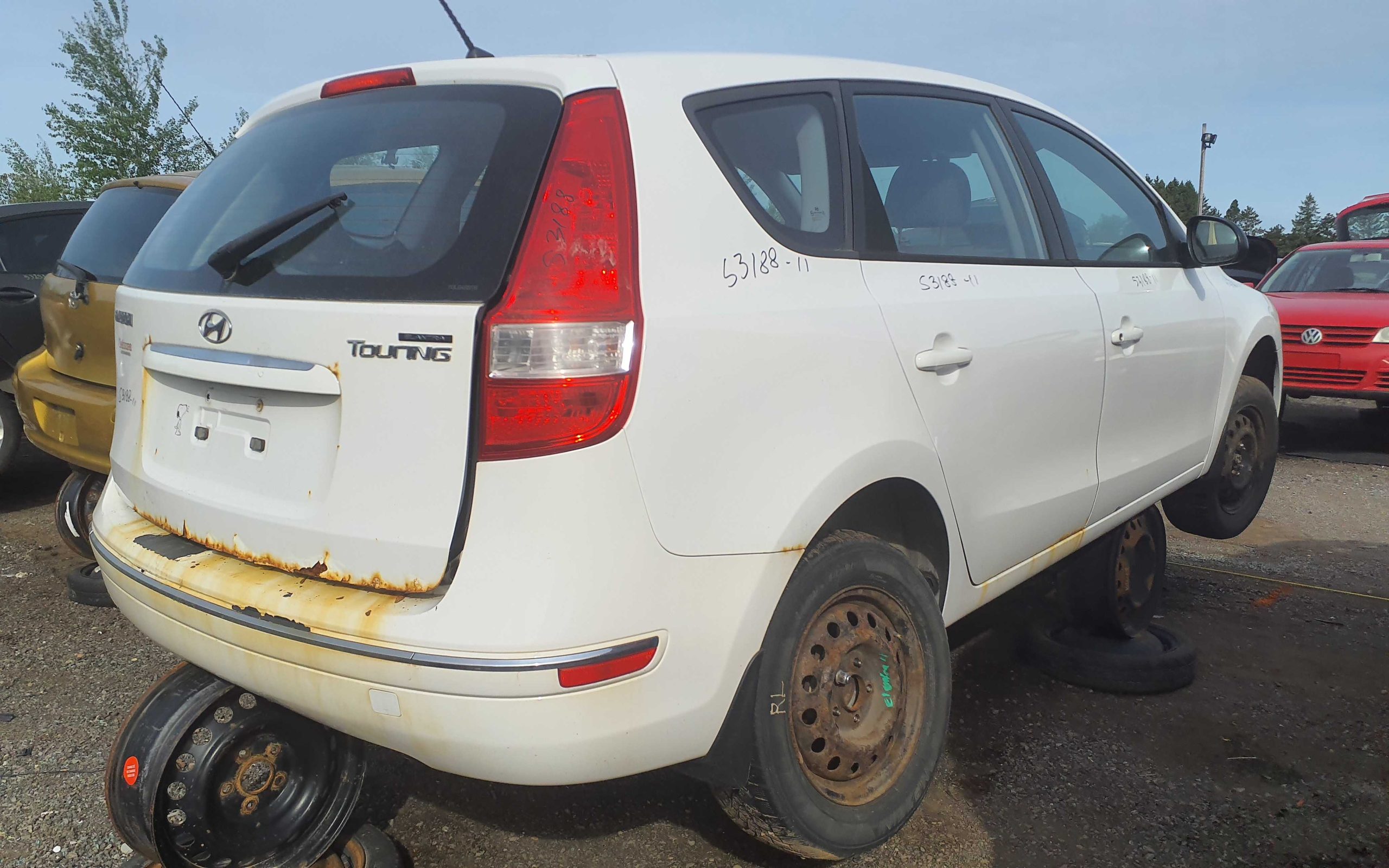 HYUNDAI ELANTRA 2011