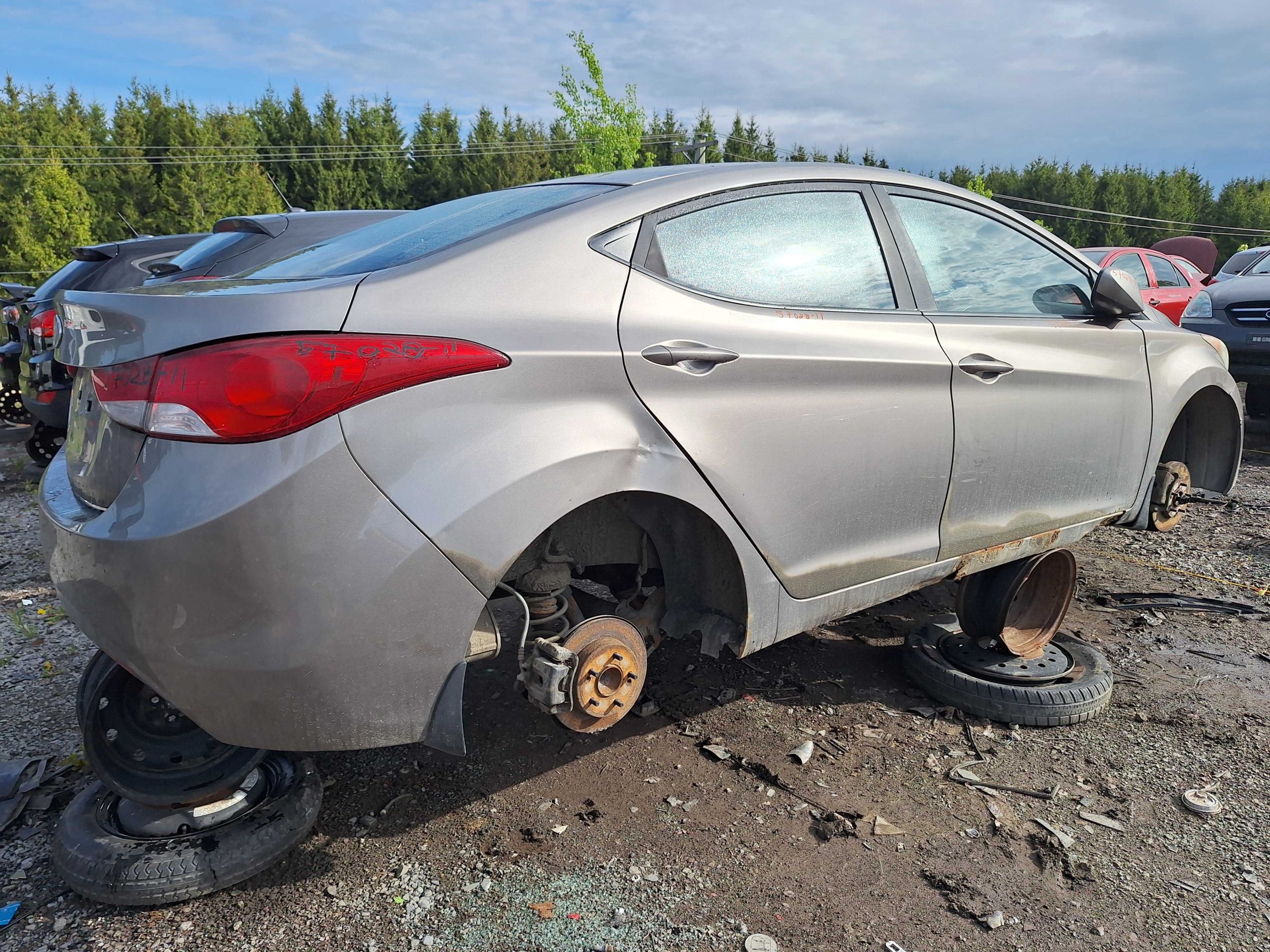 HYUNDAI ELANTRA 2011