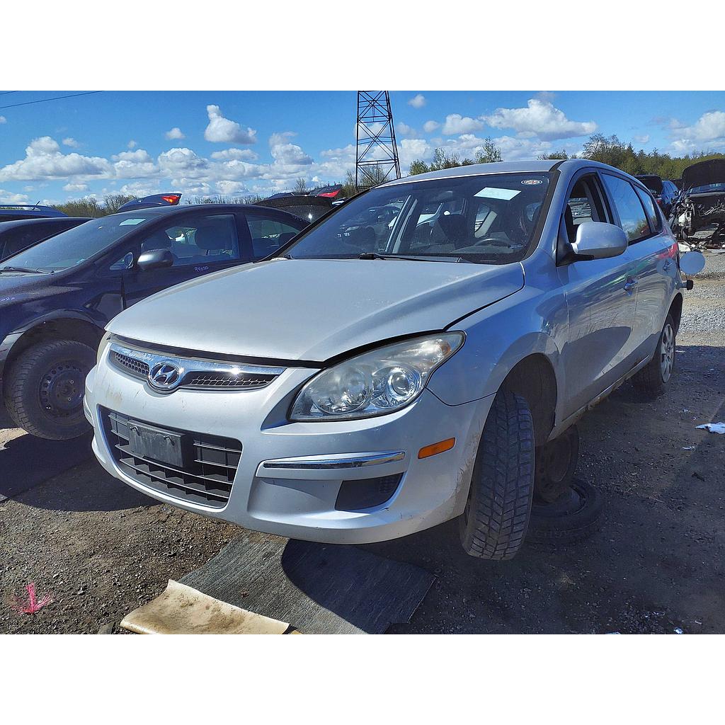 HYUNDAI ELANTRA 2011