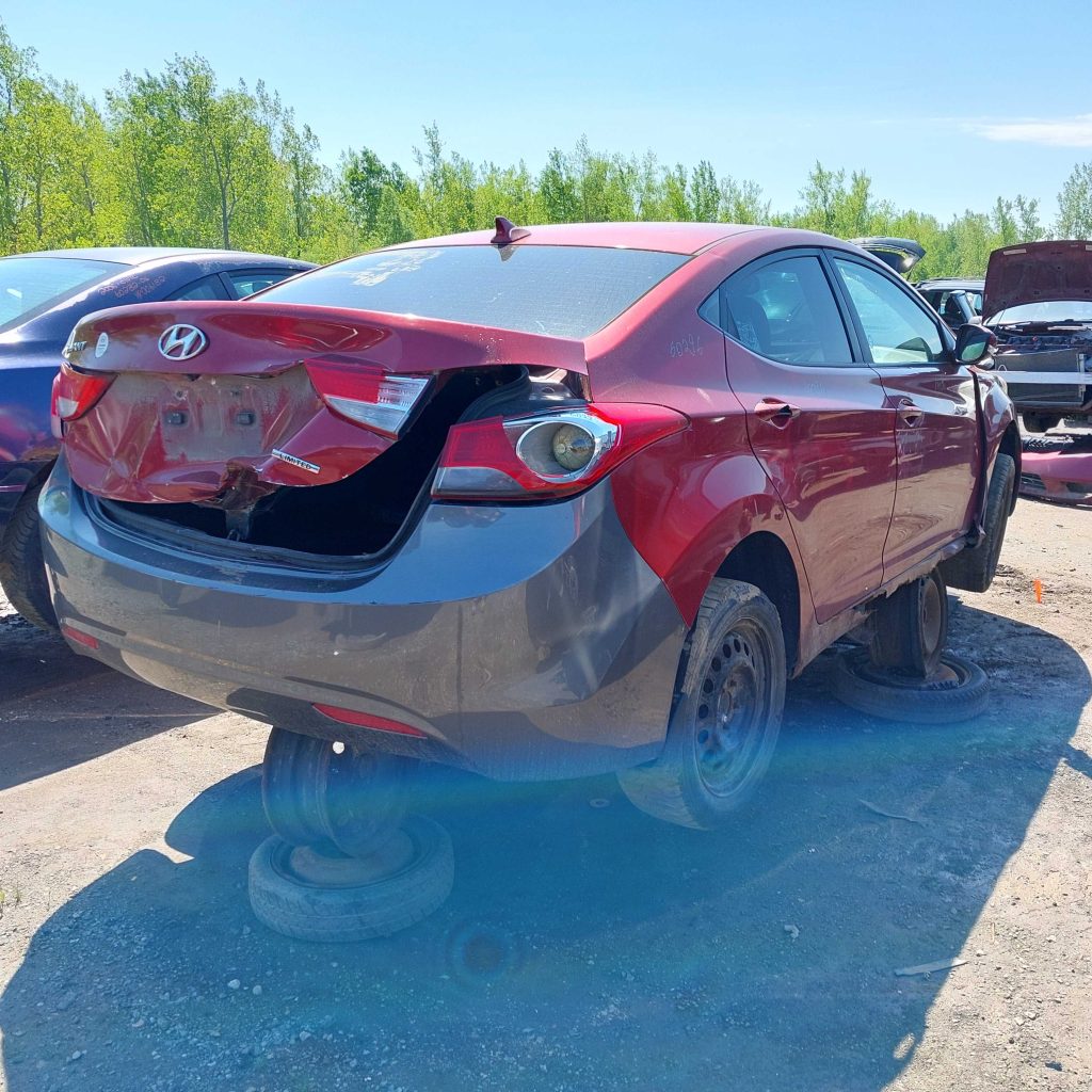 HYUNDAI ELANTRA 2011