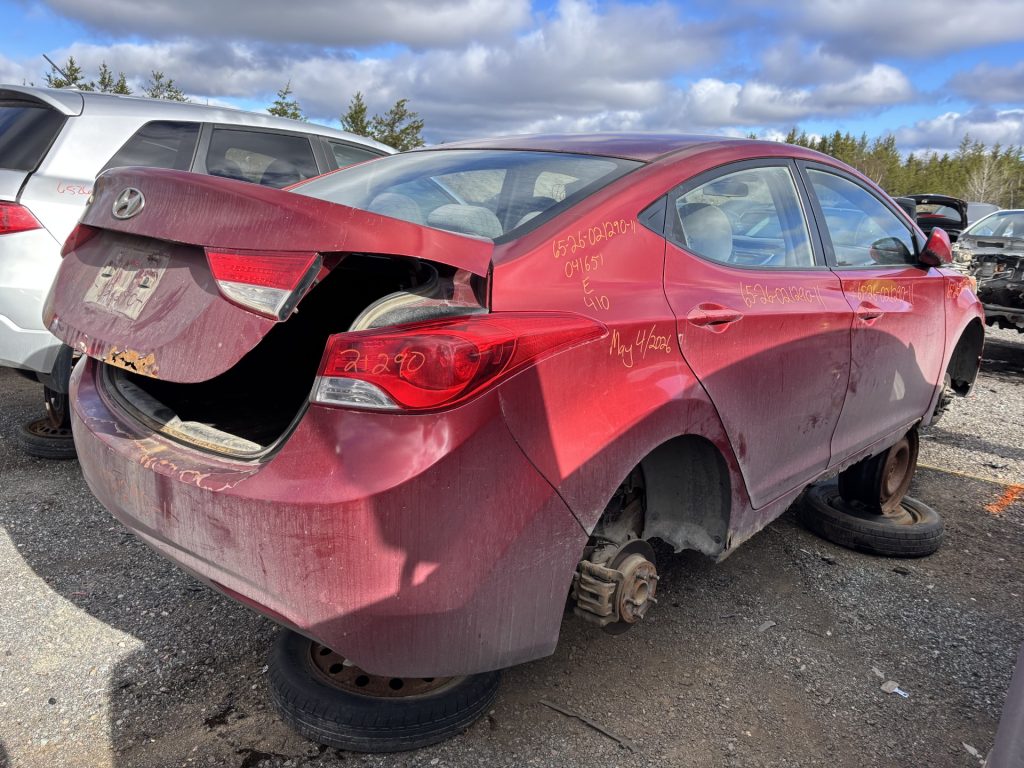 HYUNDAI ELANTRA 2011
