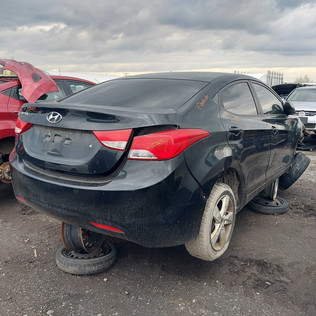 HYUNDAI ELANTRA 2011