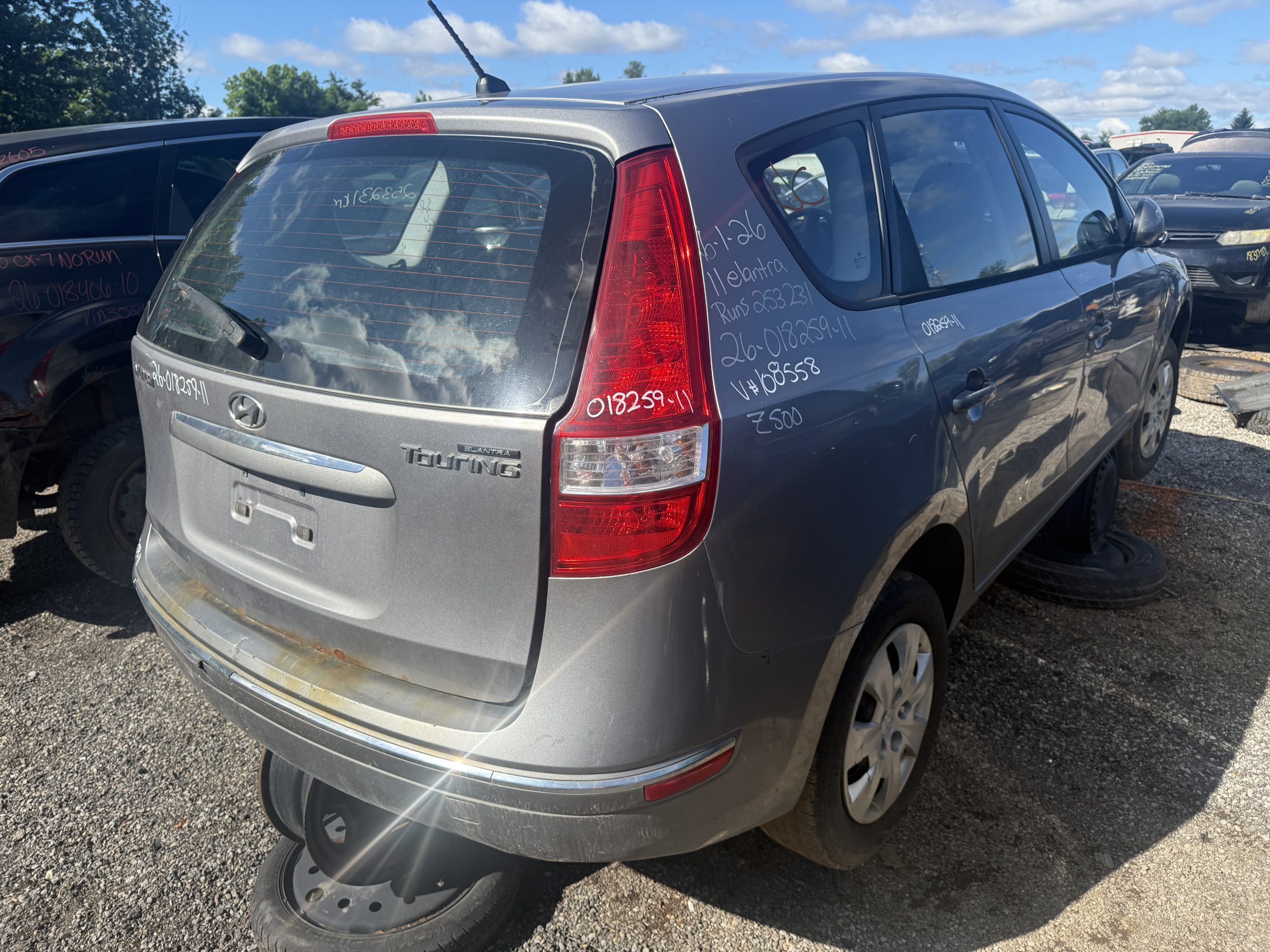 HYUNDAI ELANTRA 2011