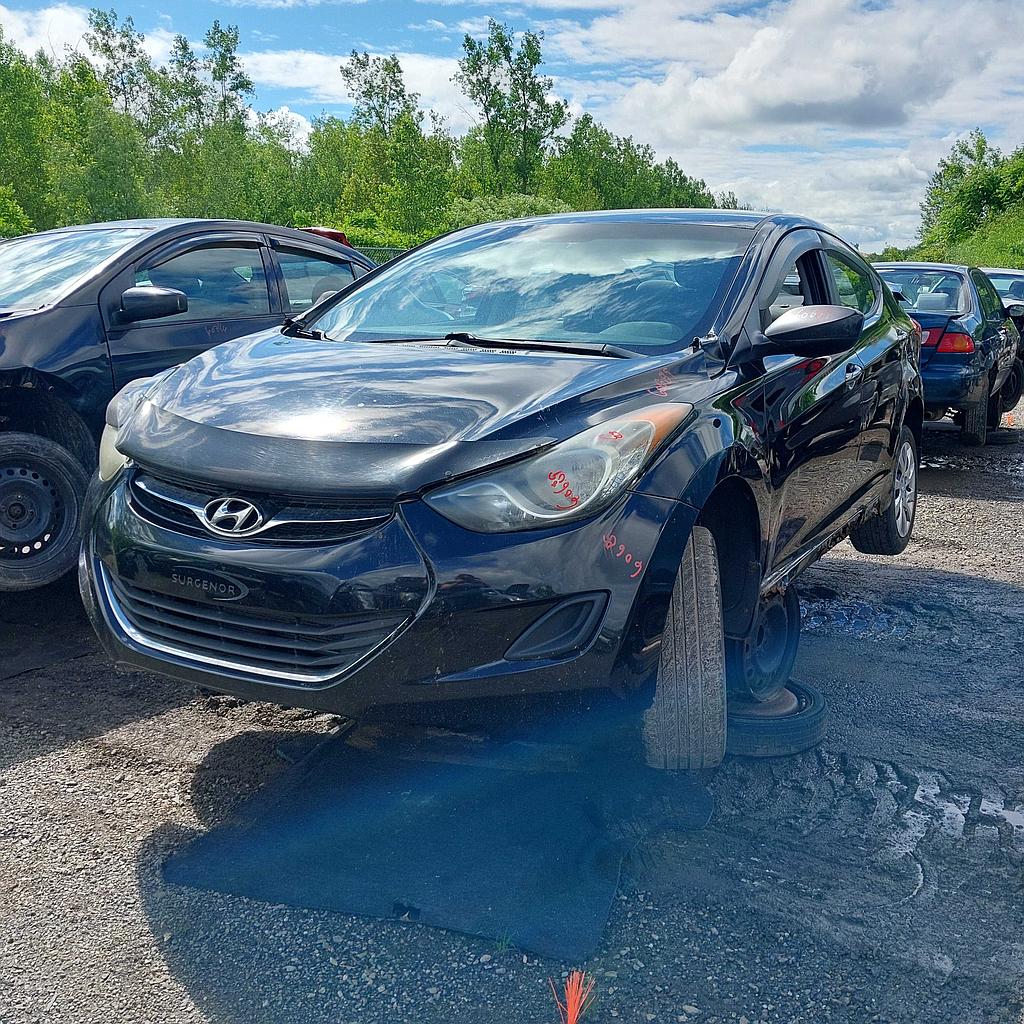 HYUNDAI ELANTRA 2011