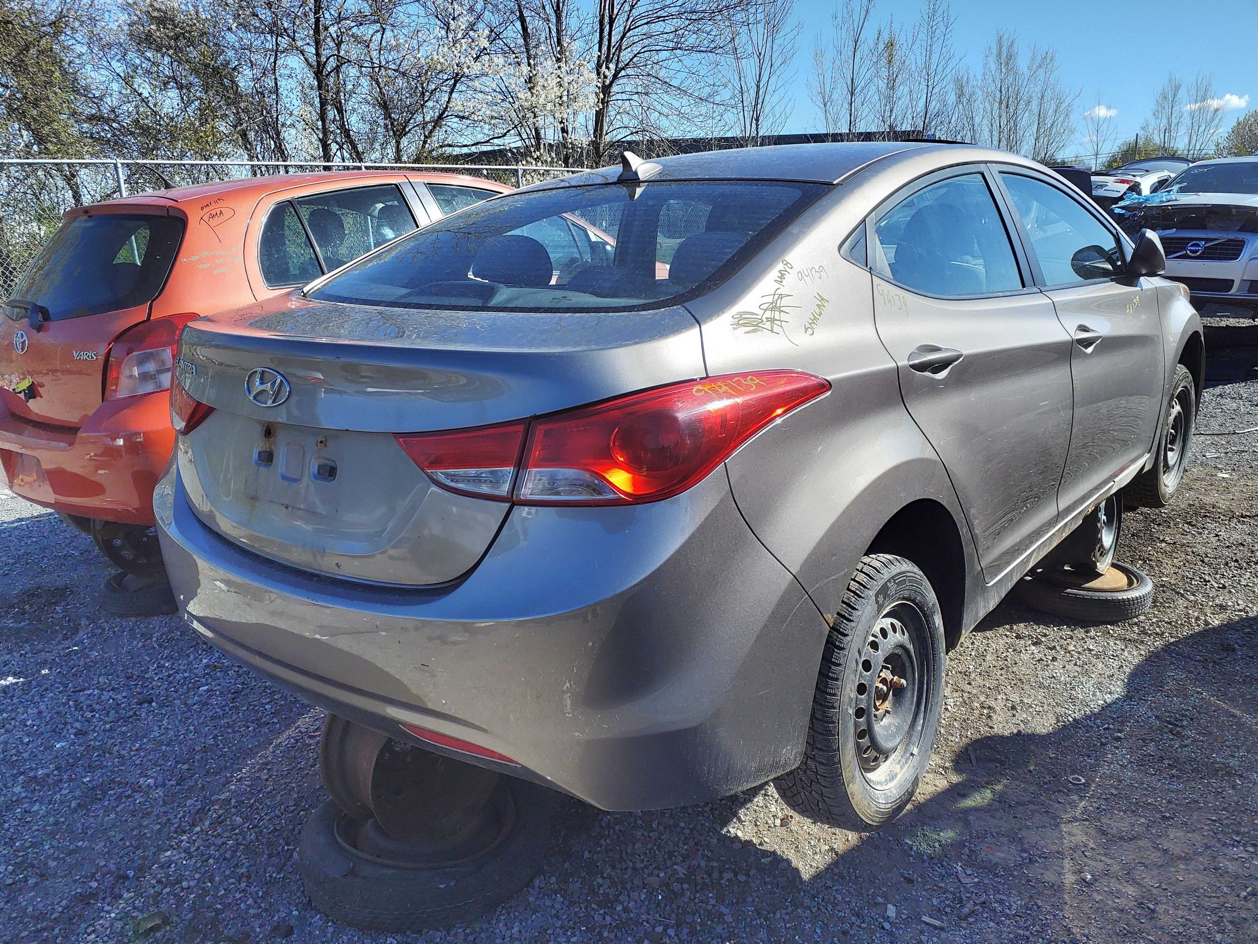 HYUNDAI ELANTRA 2012