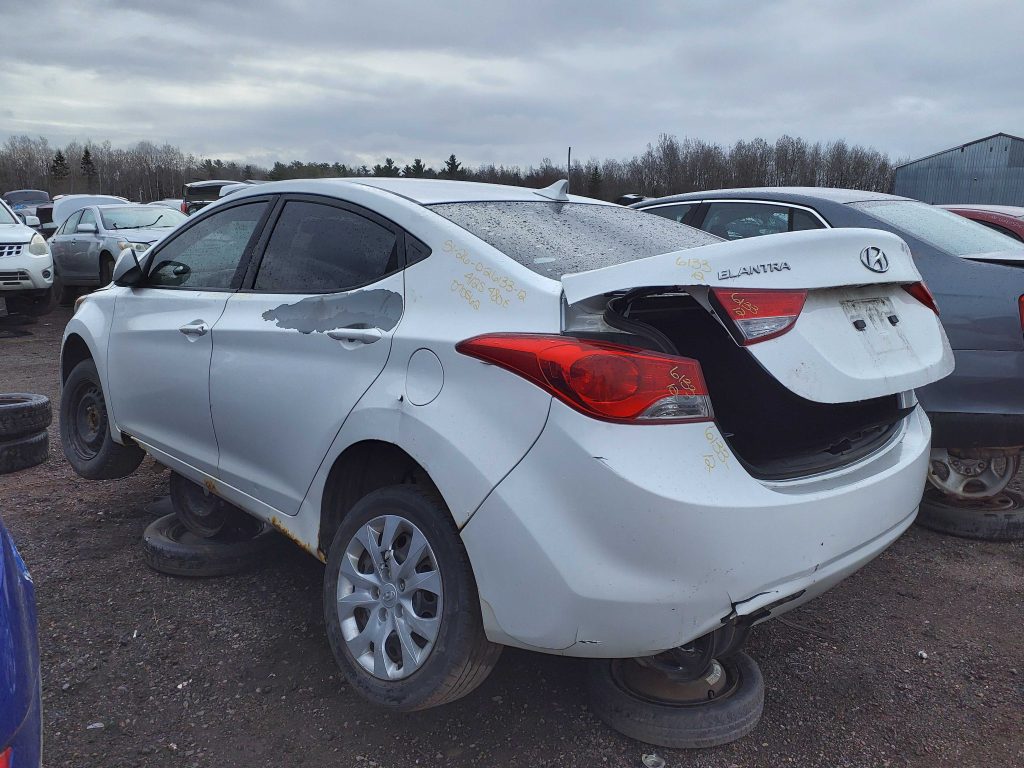 HYUNDAI ELANTRA 2012