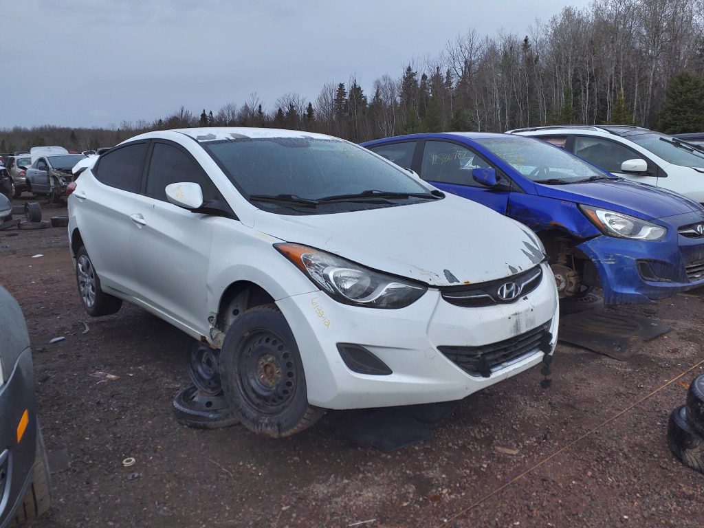 HYUNDAI ELANTRA 2012