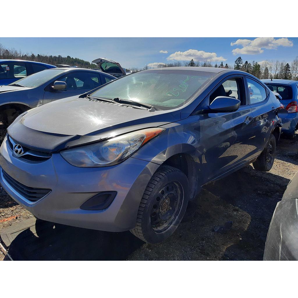 HYUNDAI ELANTRA 2012
