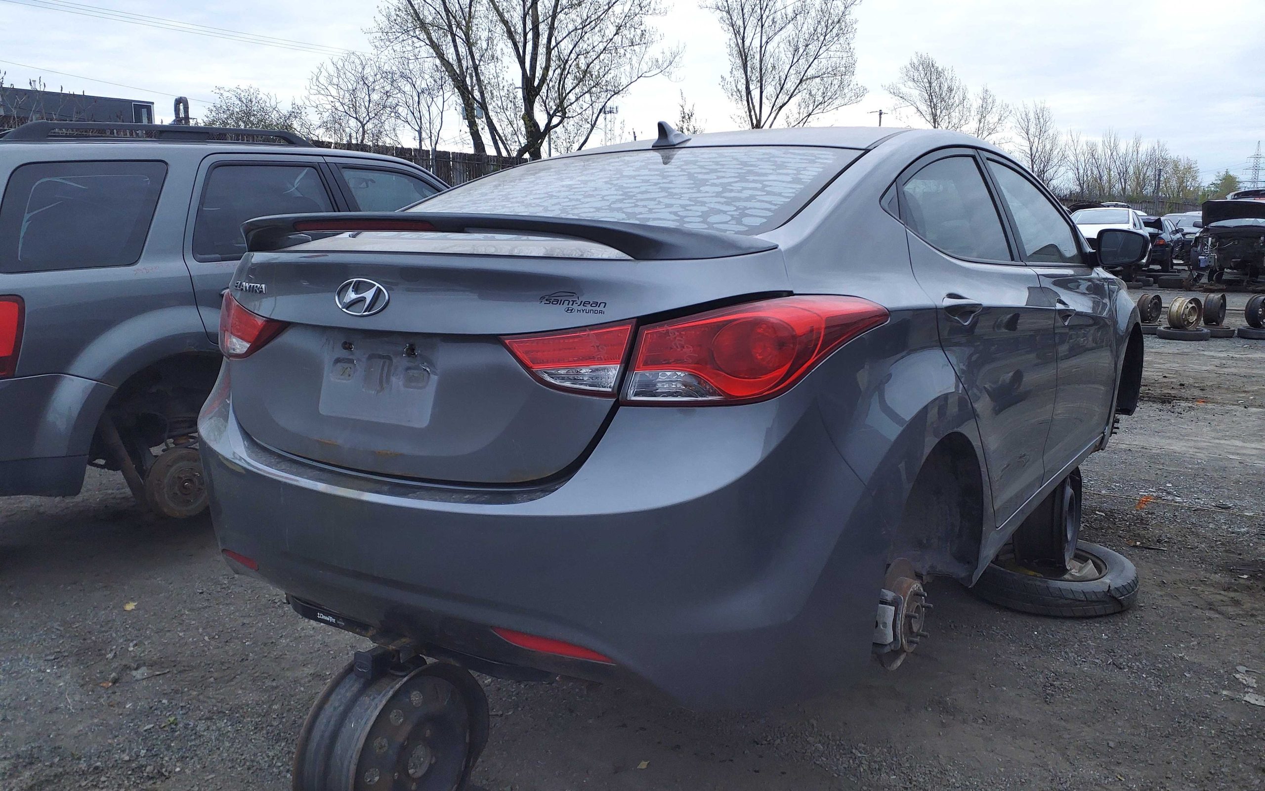 HYUNDAI ELANTRA 2012