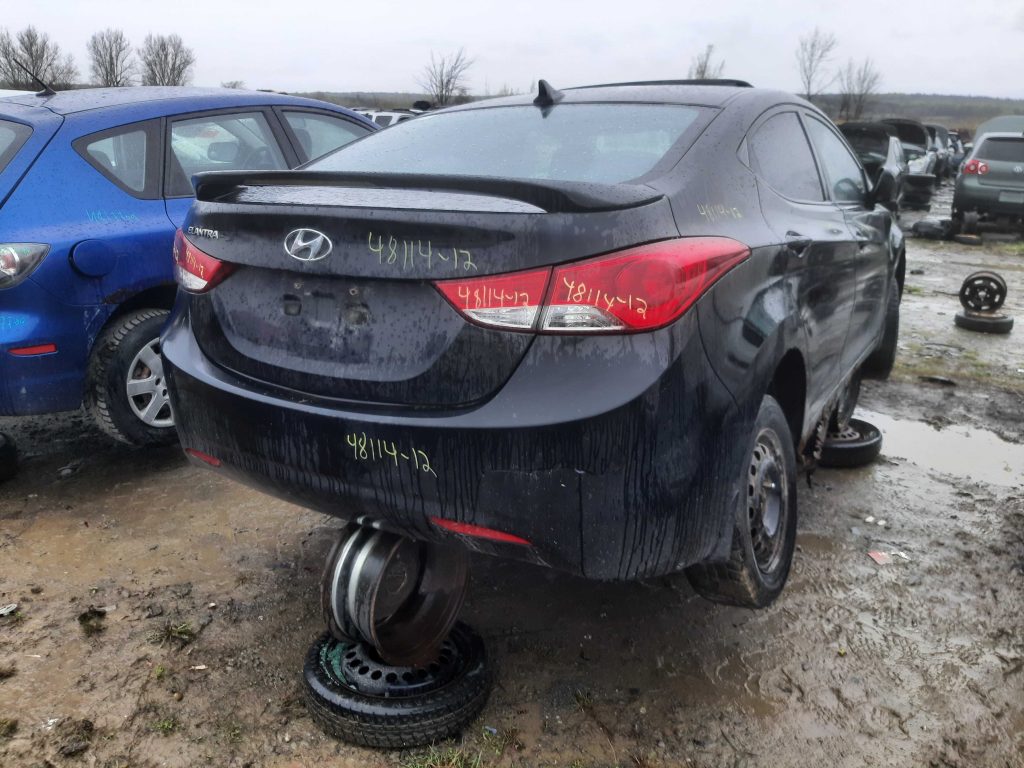 HYUNDAI ELANTRA 2012