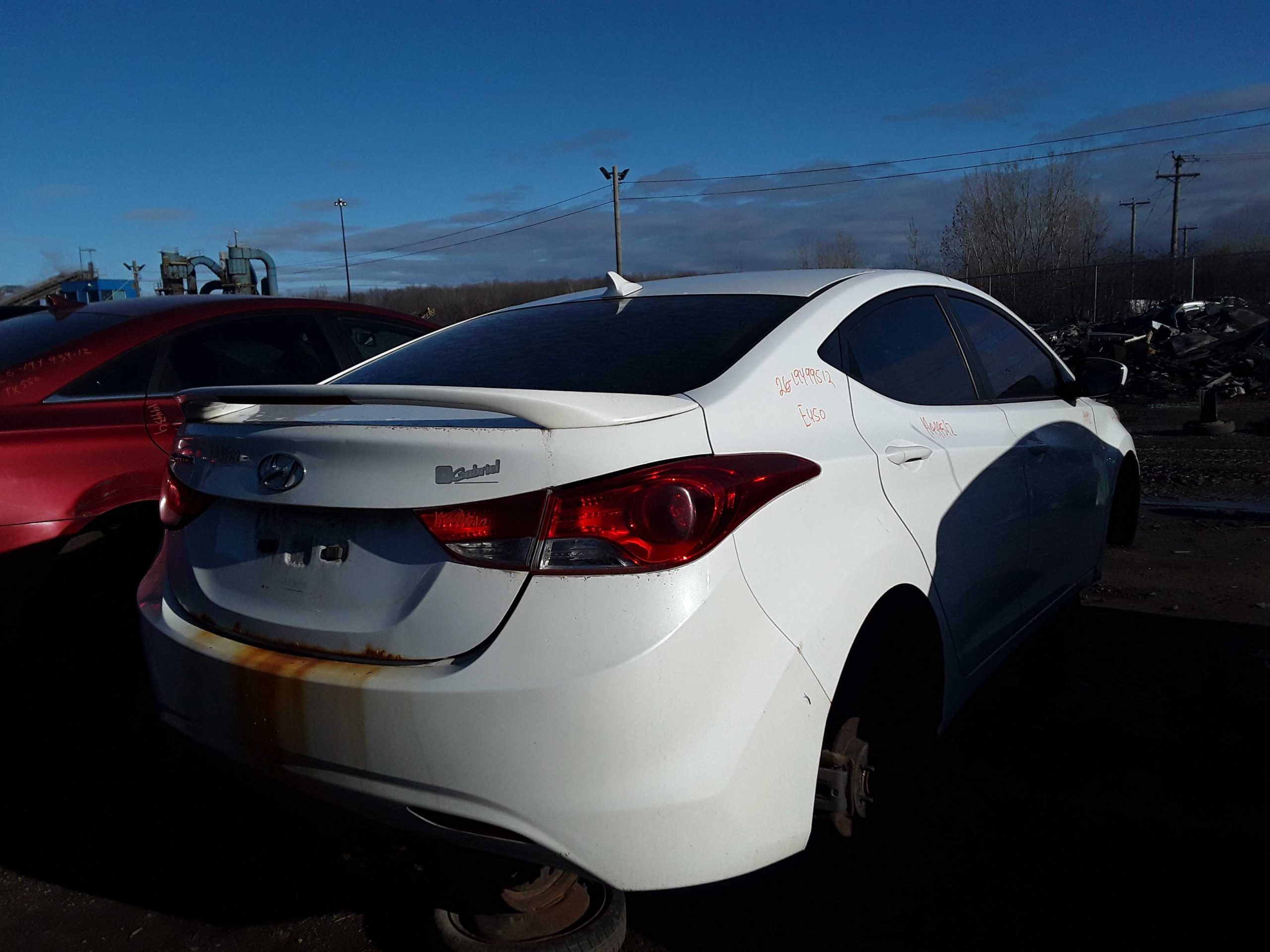 HYUNDAI ELANTRA 2012