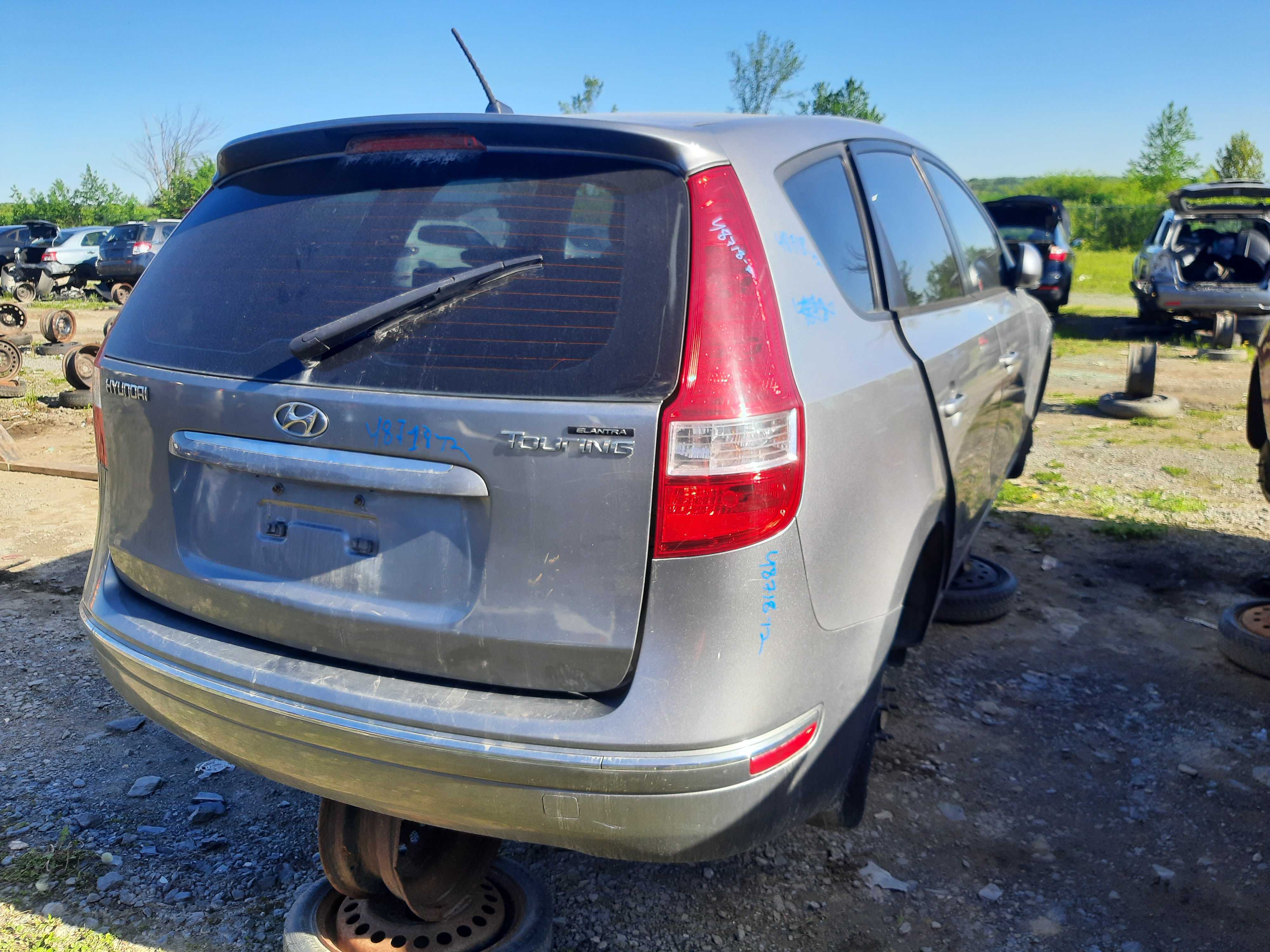 HYUNDAI ELANTRA 2012