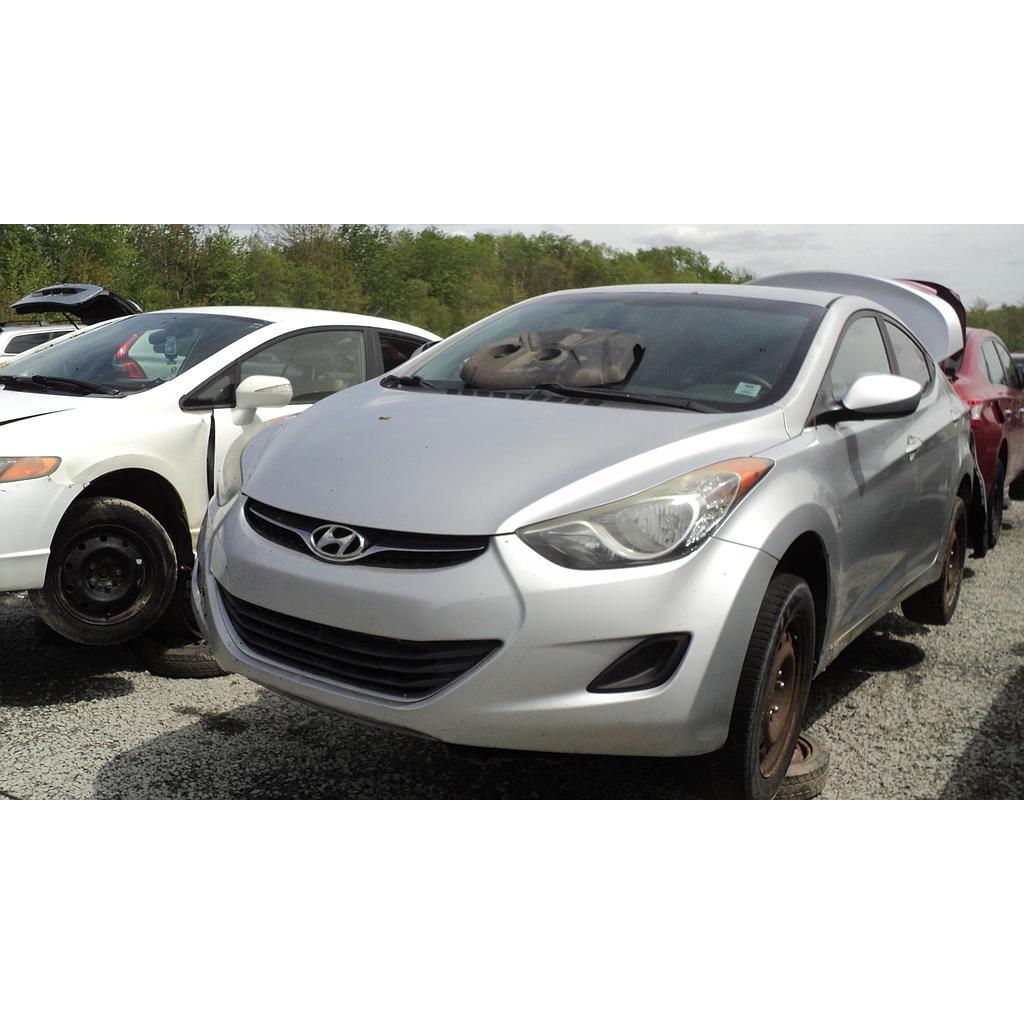HYUNDAI ELANTRA 2013
