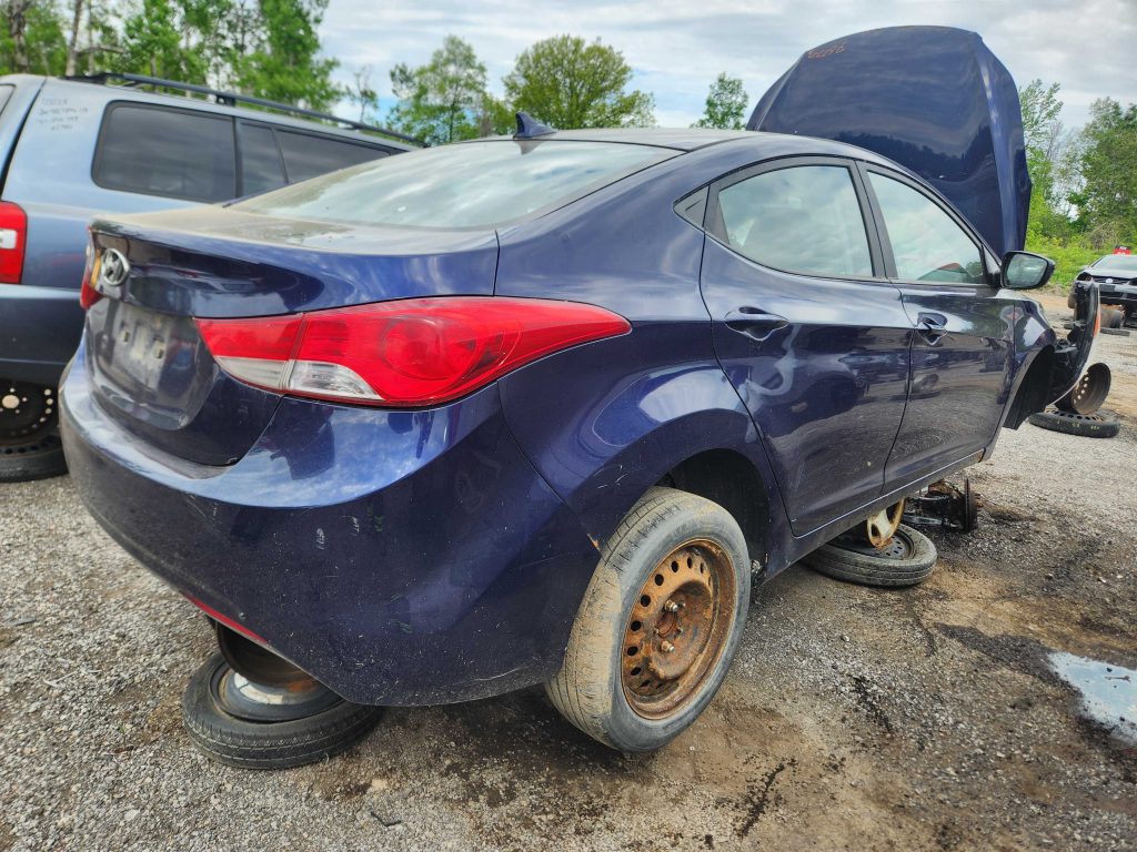 HYUNDAI ELANTRA 2013