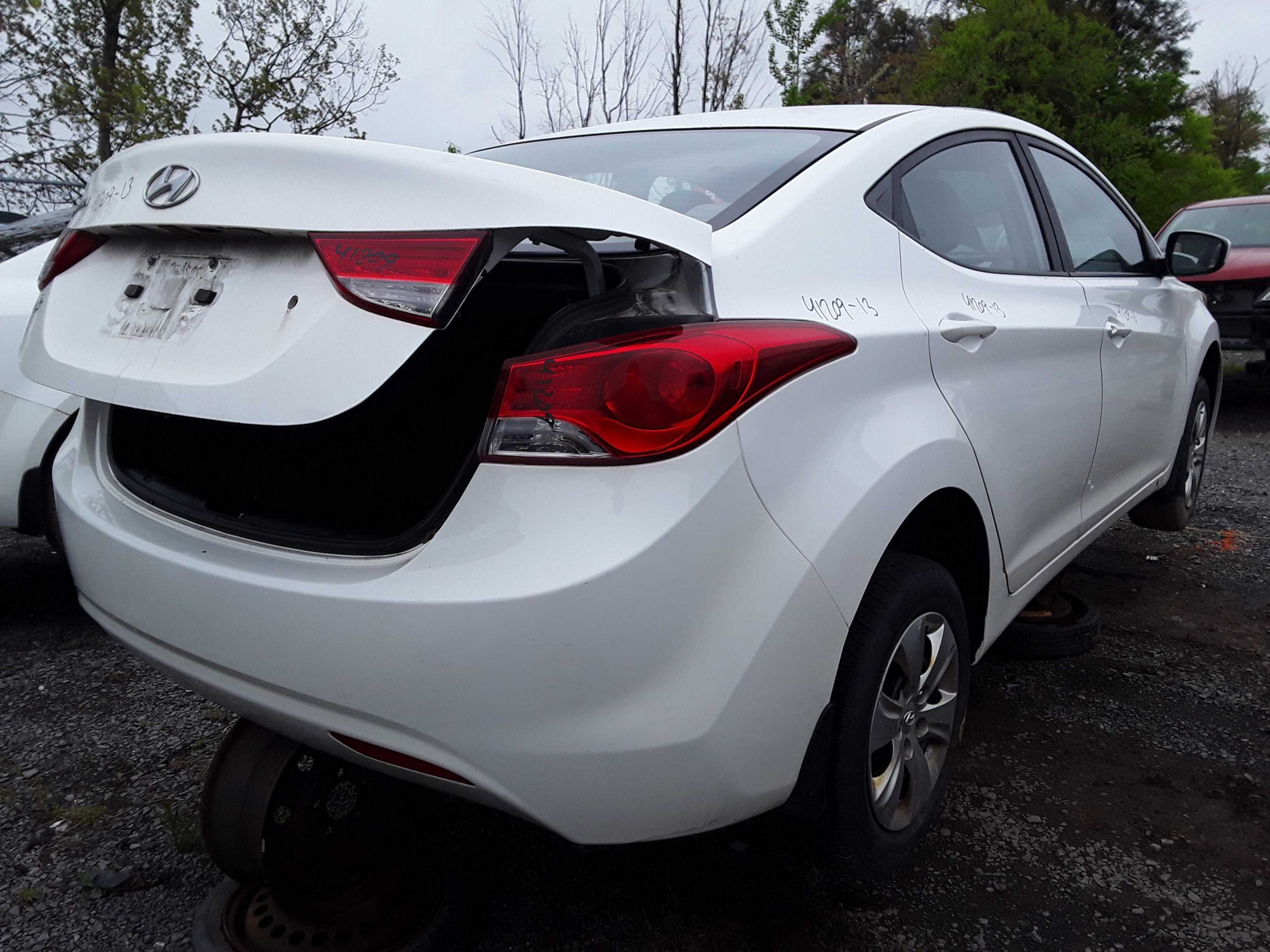HYUNDAI ELANTRA 2013