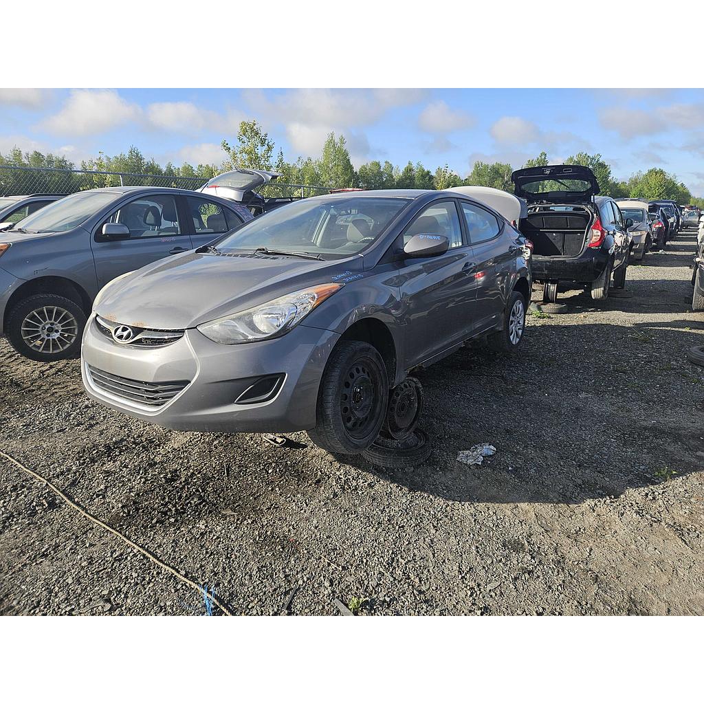 HYUNDAI ELANTRA 2013