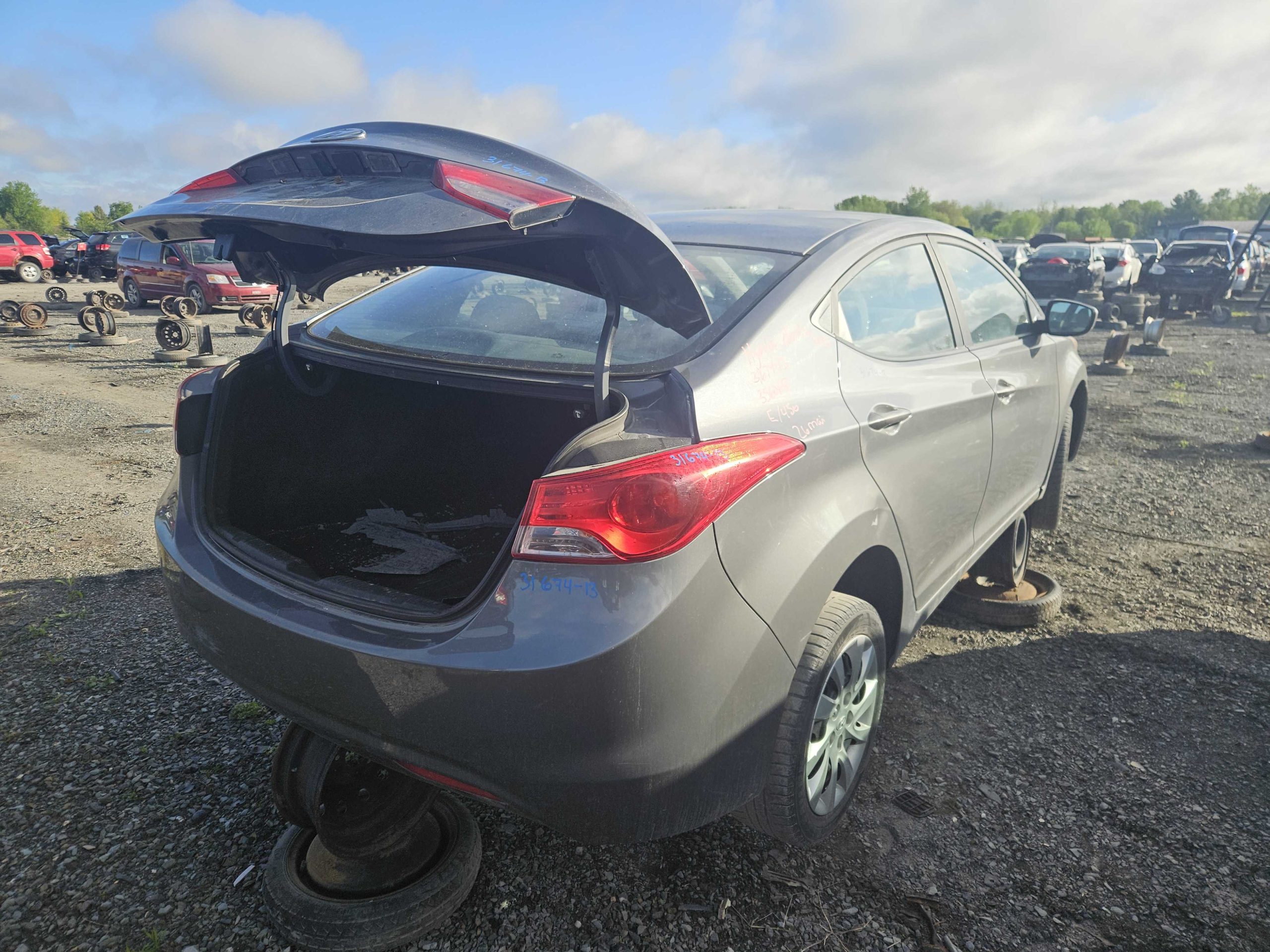 HYUNDAI ELANTRA 2013