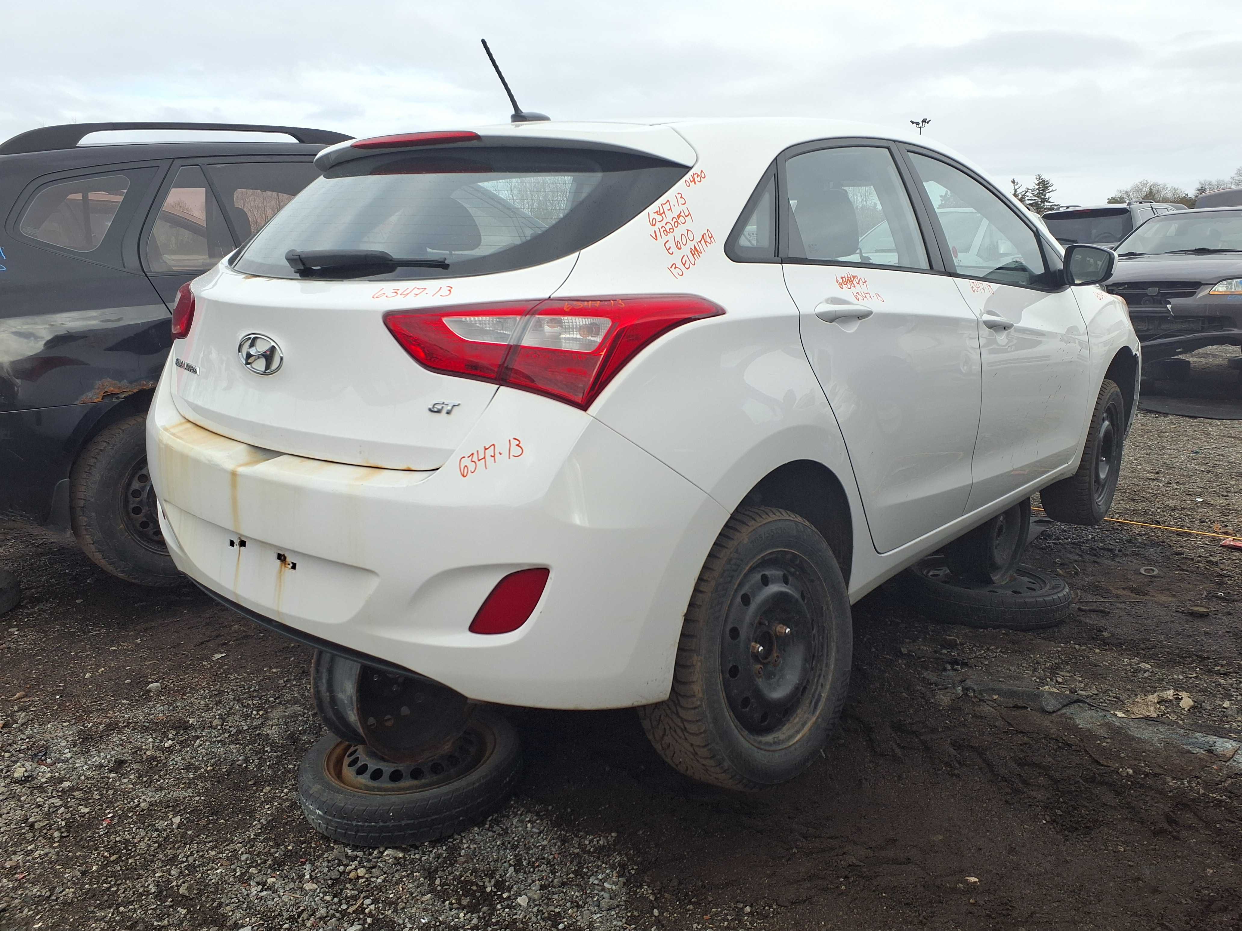 HYUNDAI ELANTRA 2013