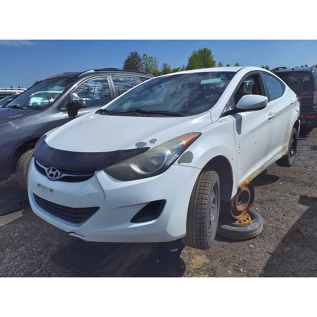 HYUNDAI ELANTRA 2013