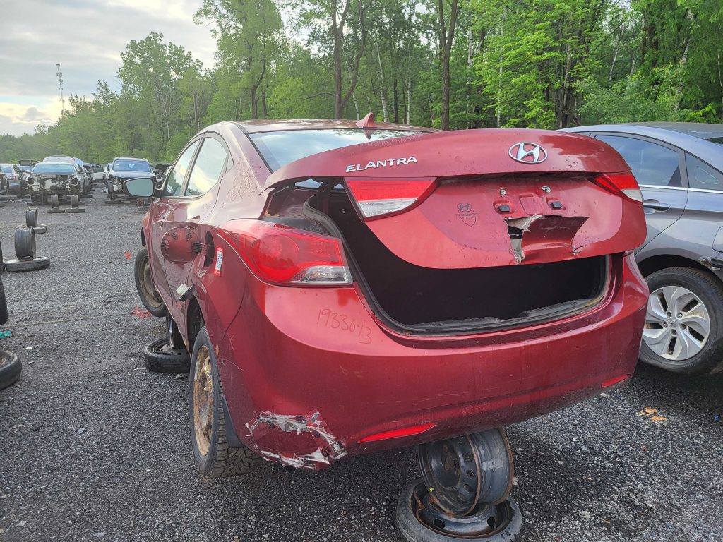HYUNDAI ELANTRA 2013
