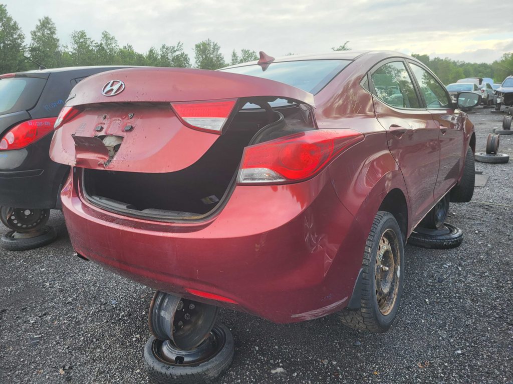 HYUNDAI ELANTRA 2013