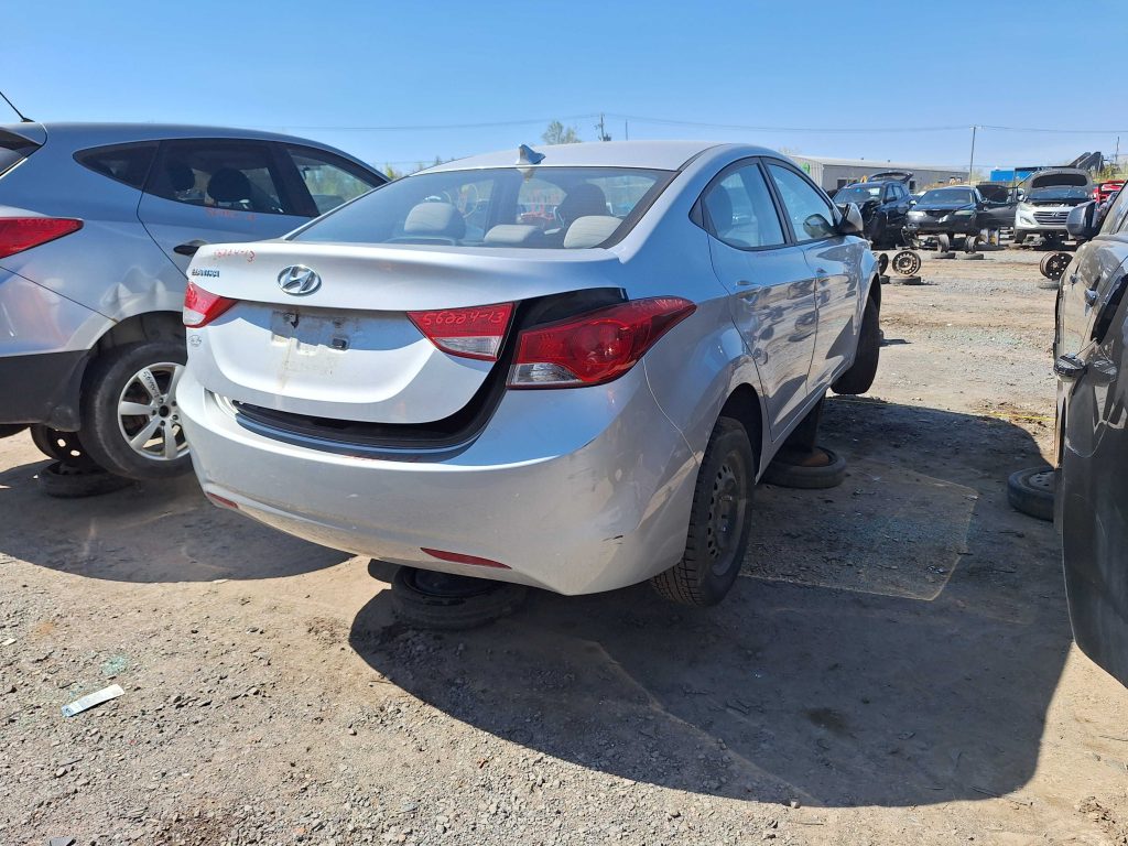 HYUNDAI ELANTRA 2013