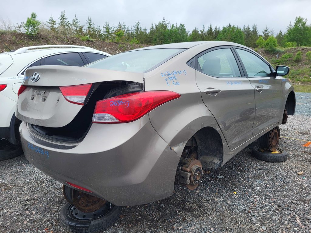 HYUNDAI ELANTRA 2013