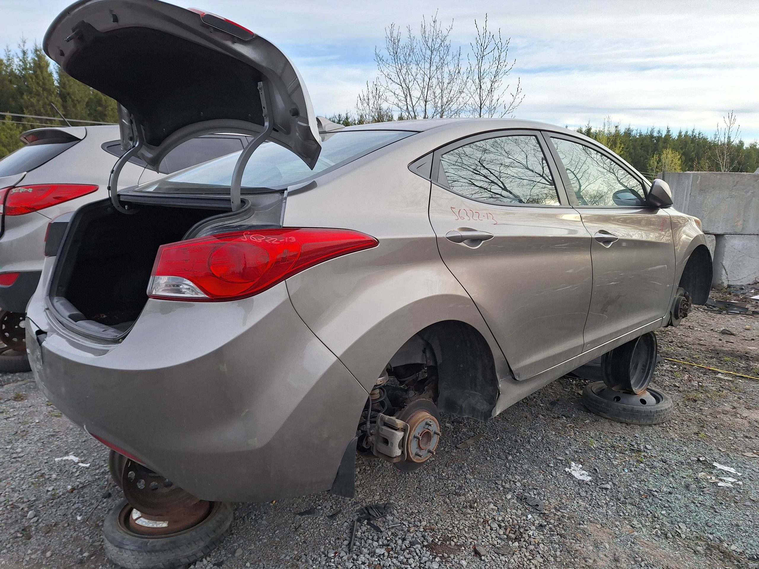 HYUNDAI ELANTRA 2013
