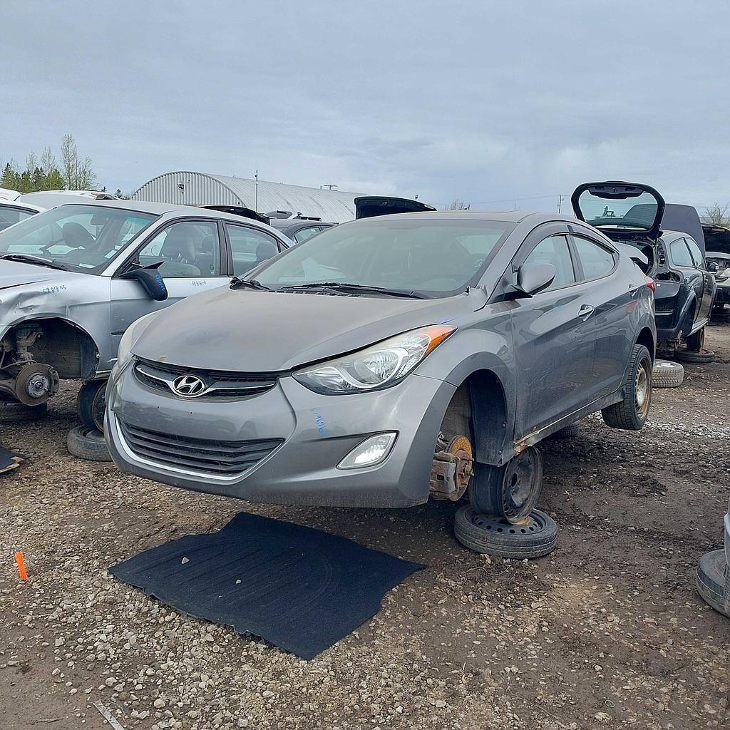 HYUNDAI ELANTRA 2013
