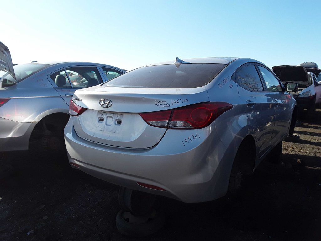 HYUNDAI ELANTRA 2013