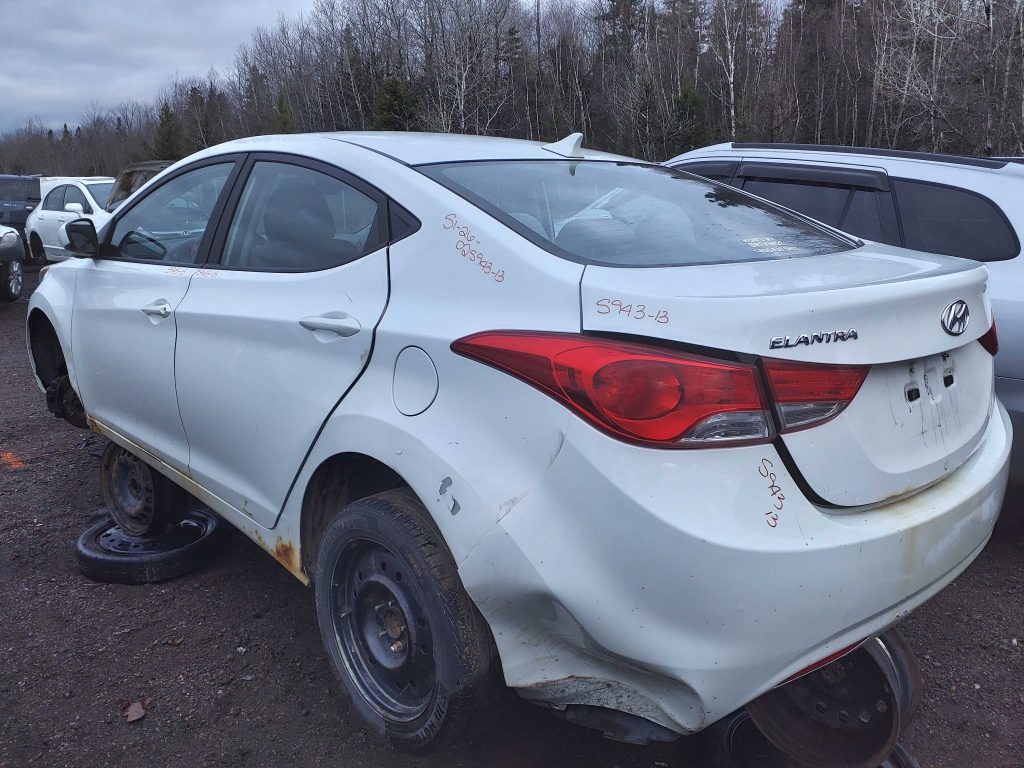 HYUNDAI ELANTRA 2013