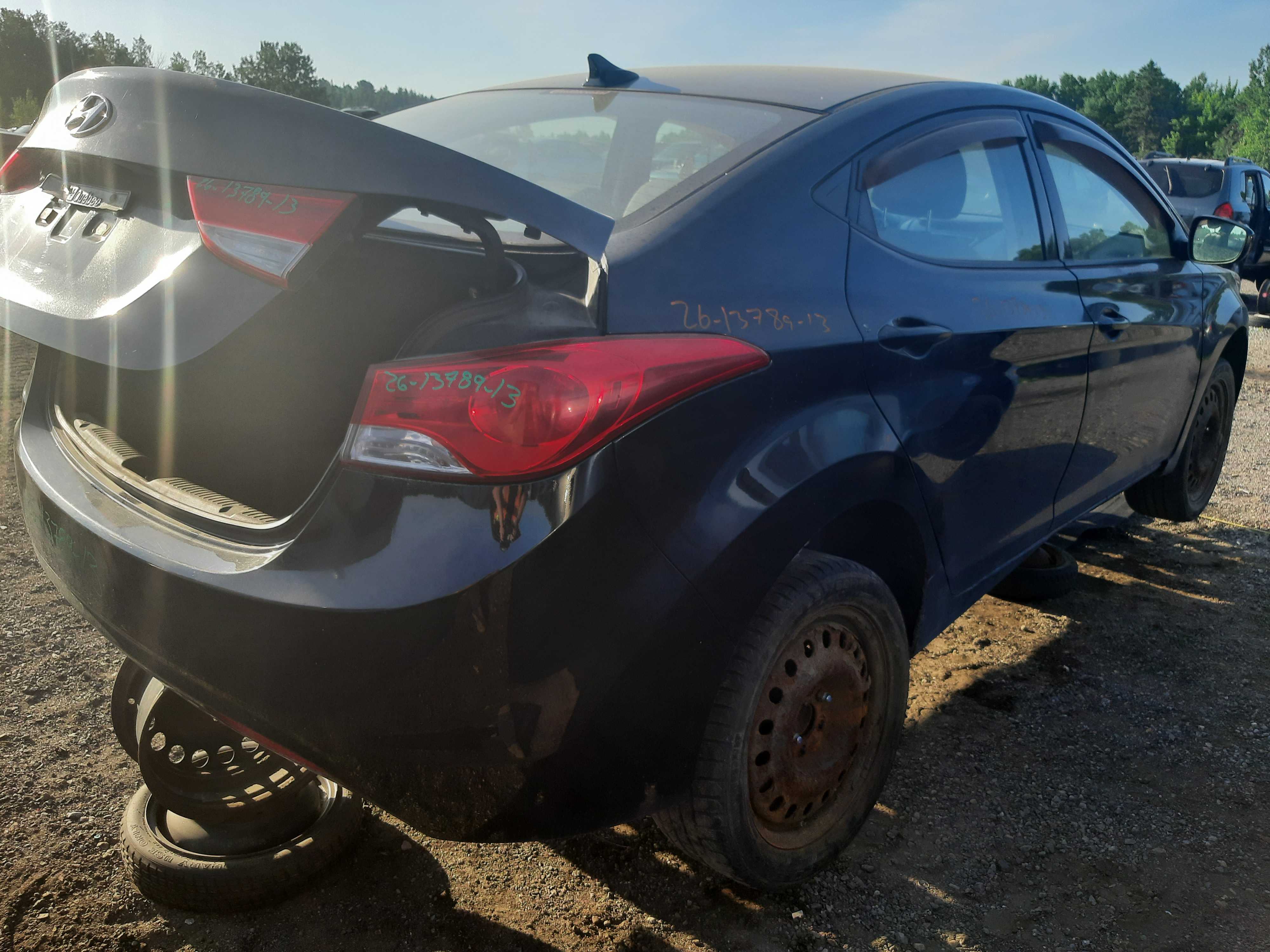 HYUNDAI ELANTRA 2013