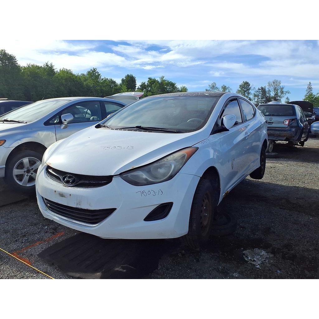 HYUNDAI ELANTRA 2013