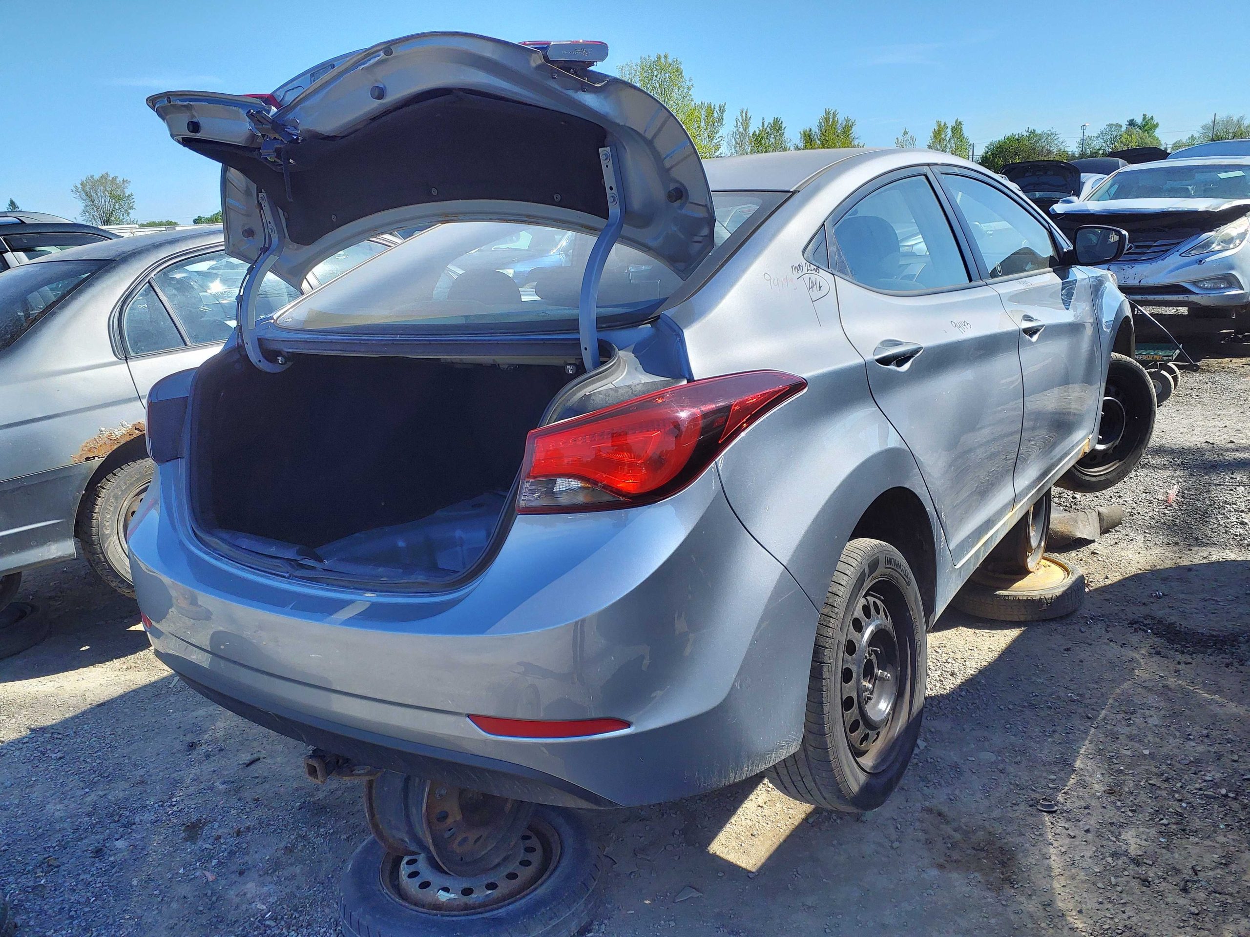 HYUNDAI ELANTRA 2015
