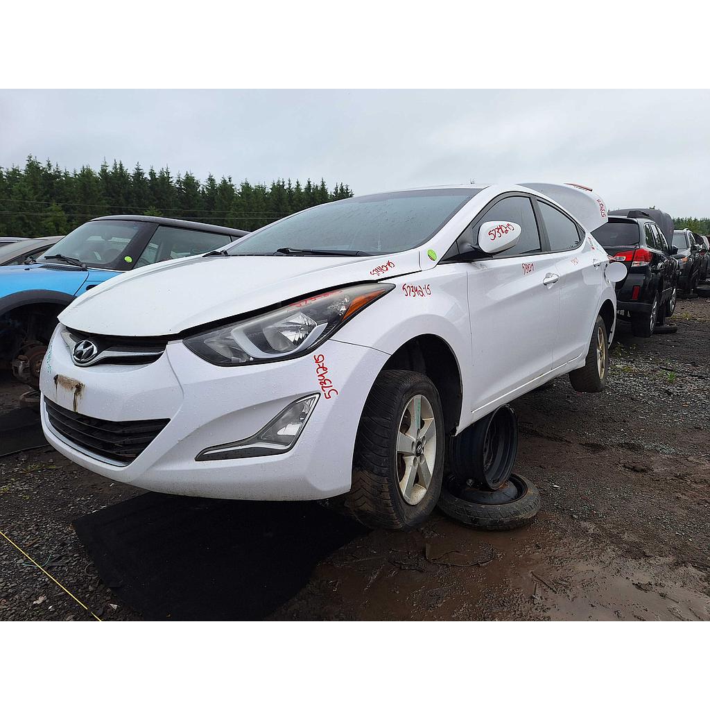 HYUNDAI ELANTRA 2015
