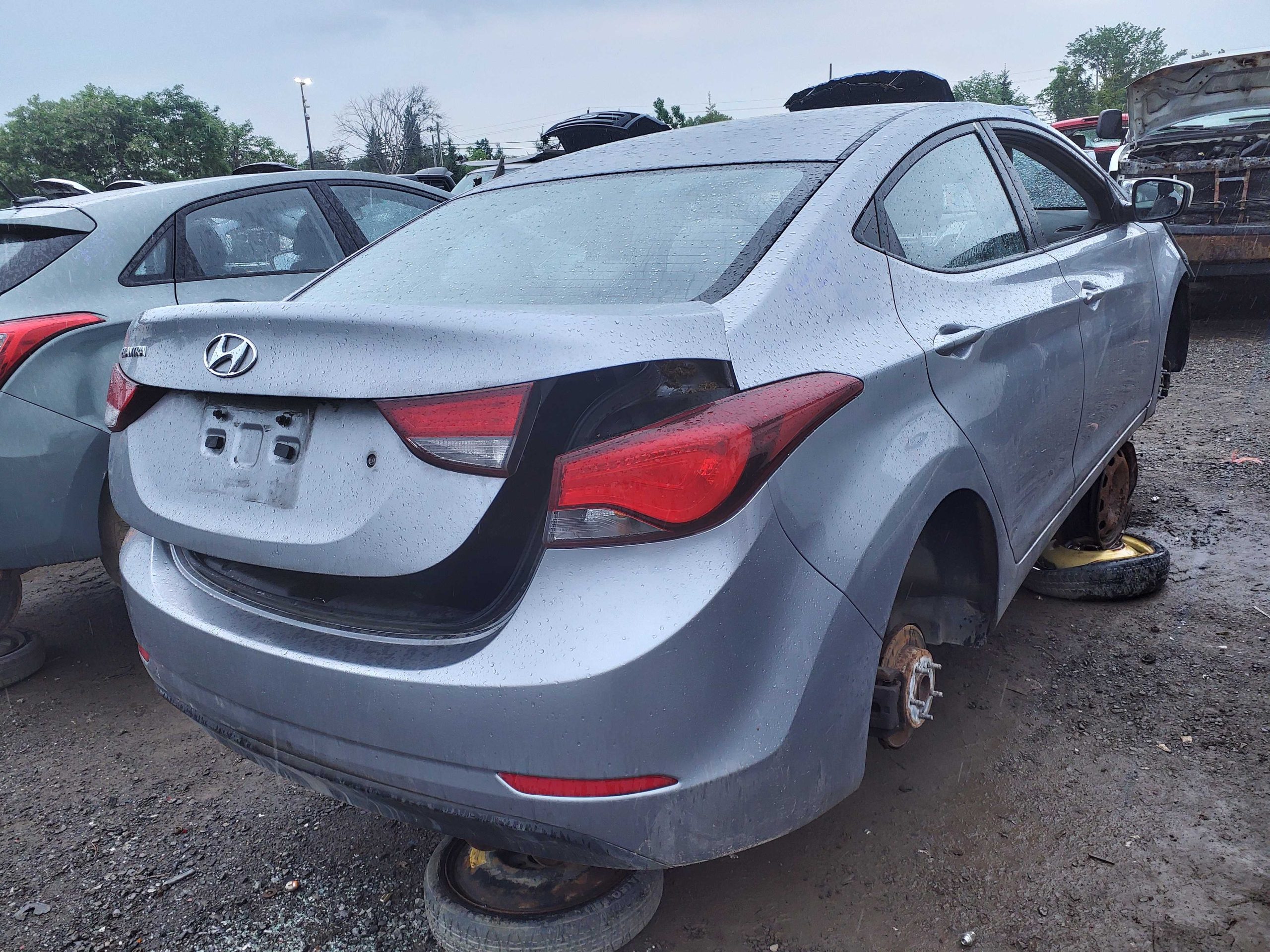 HYUNDAI ELANTRA 2016