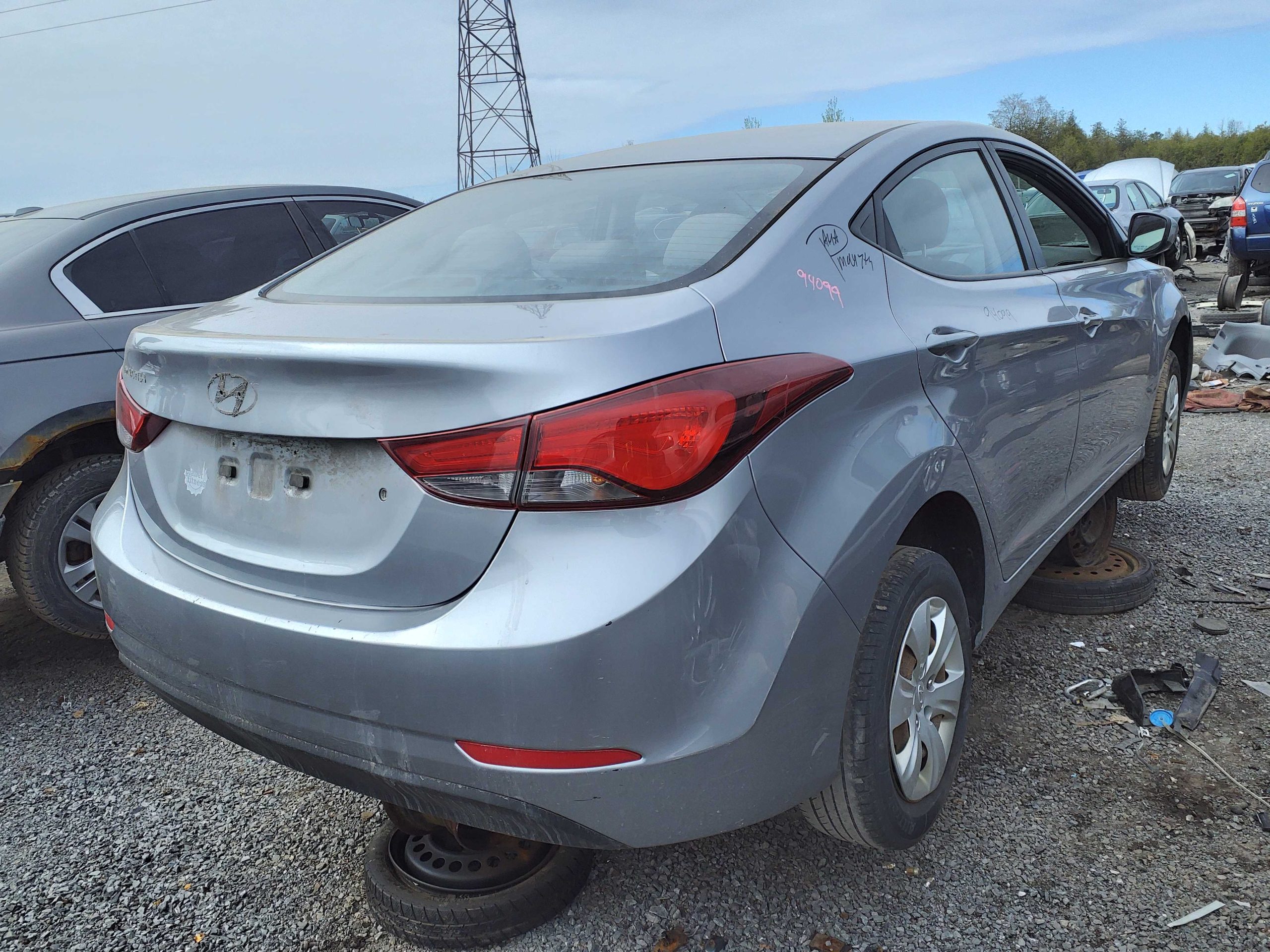 HYUNDAI ELANTRA 2016