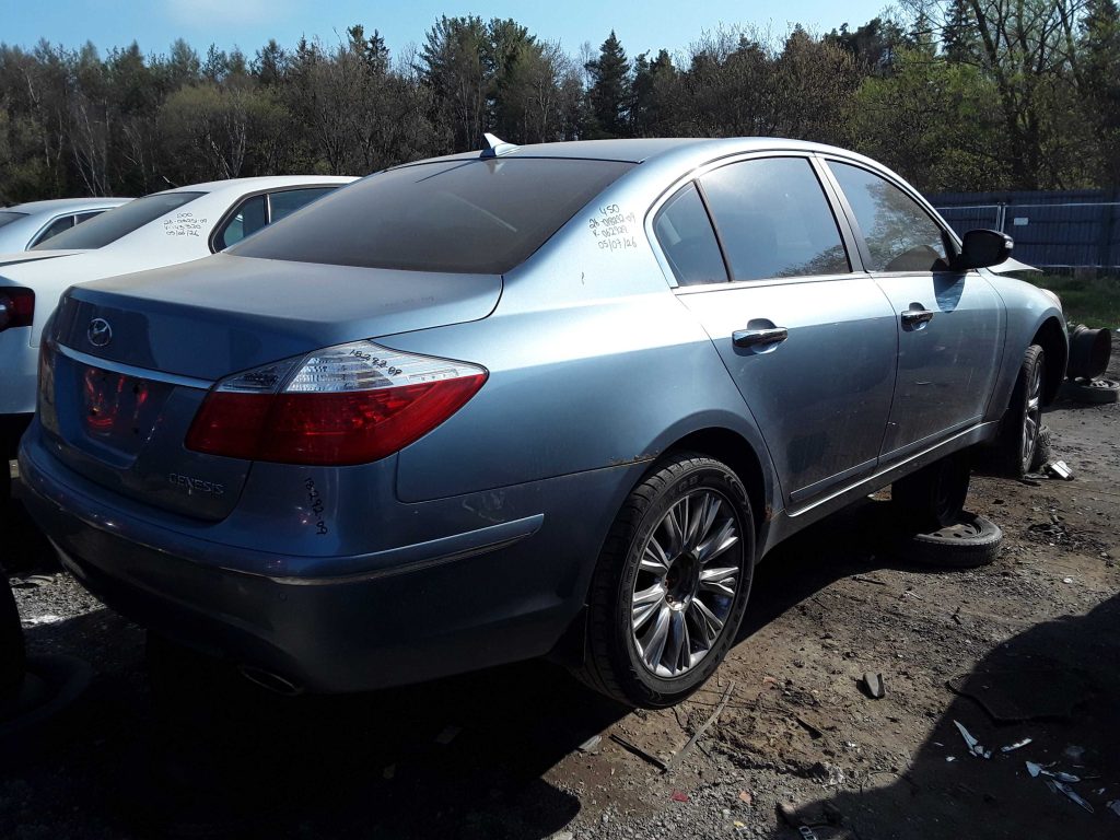 HYUNDAI GENESIS 2009