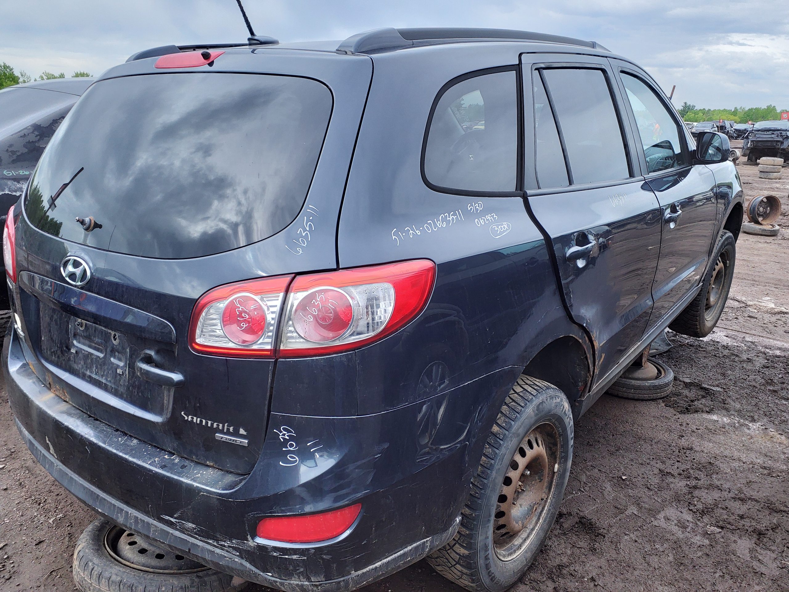 HYUNDAI SANTA FE 2011