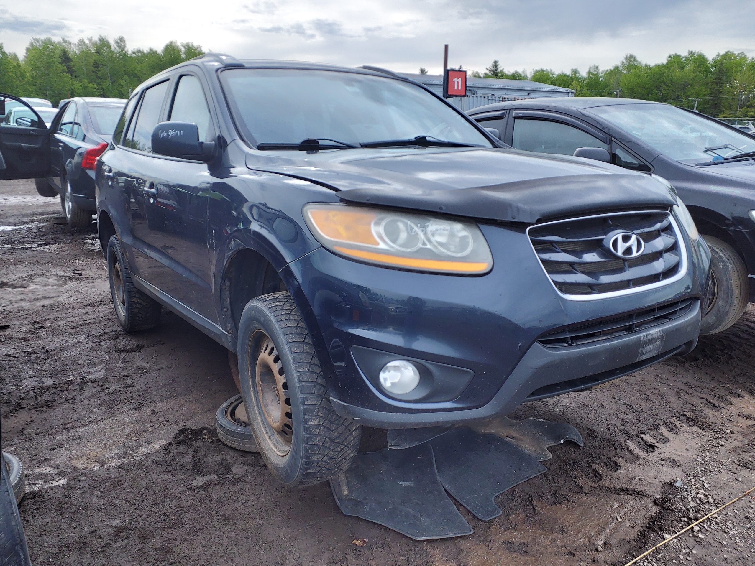HYUNDAI SANTA FE 2011