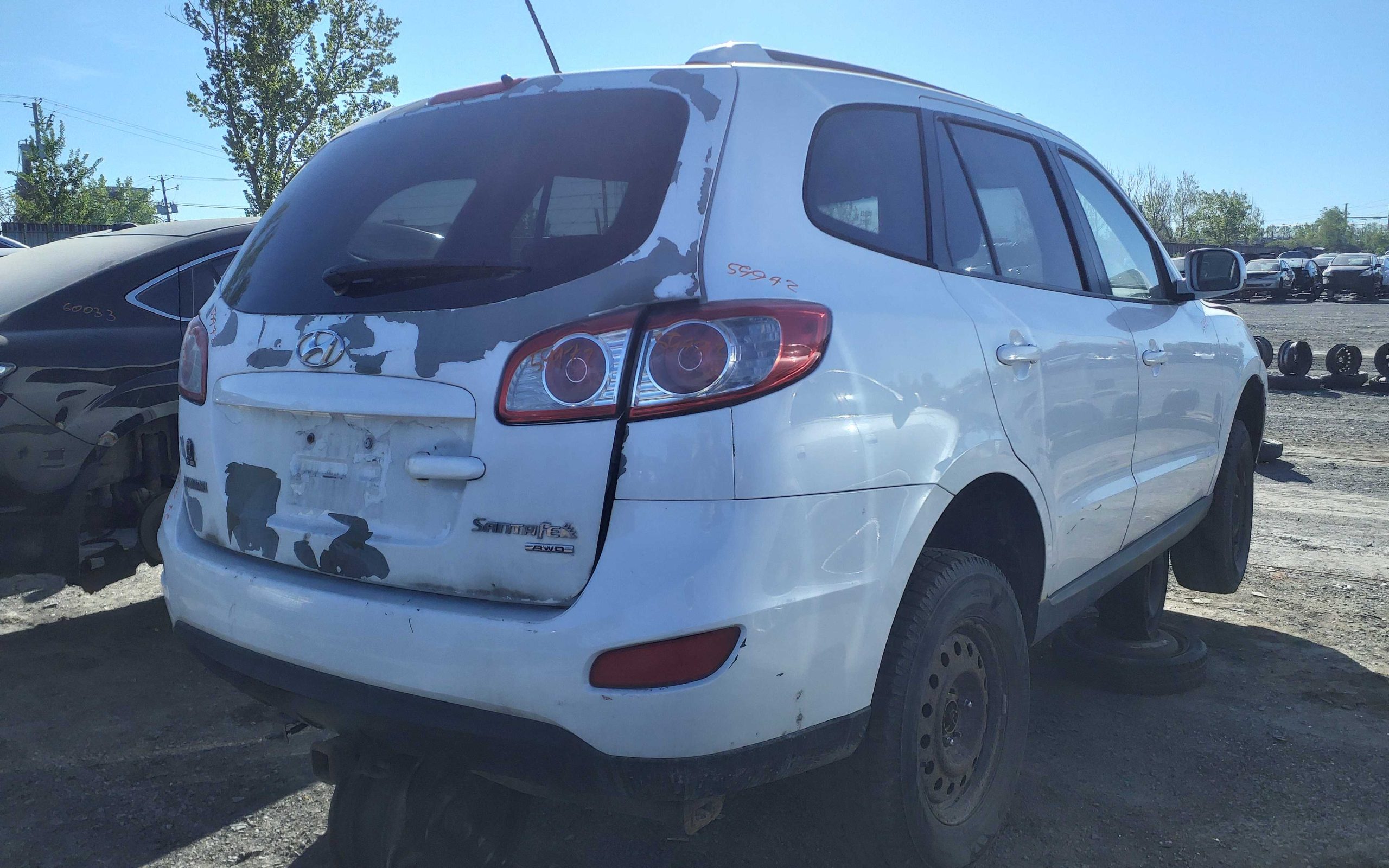 HYUNDAI SANTA FE 2011